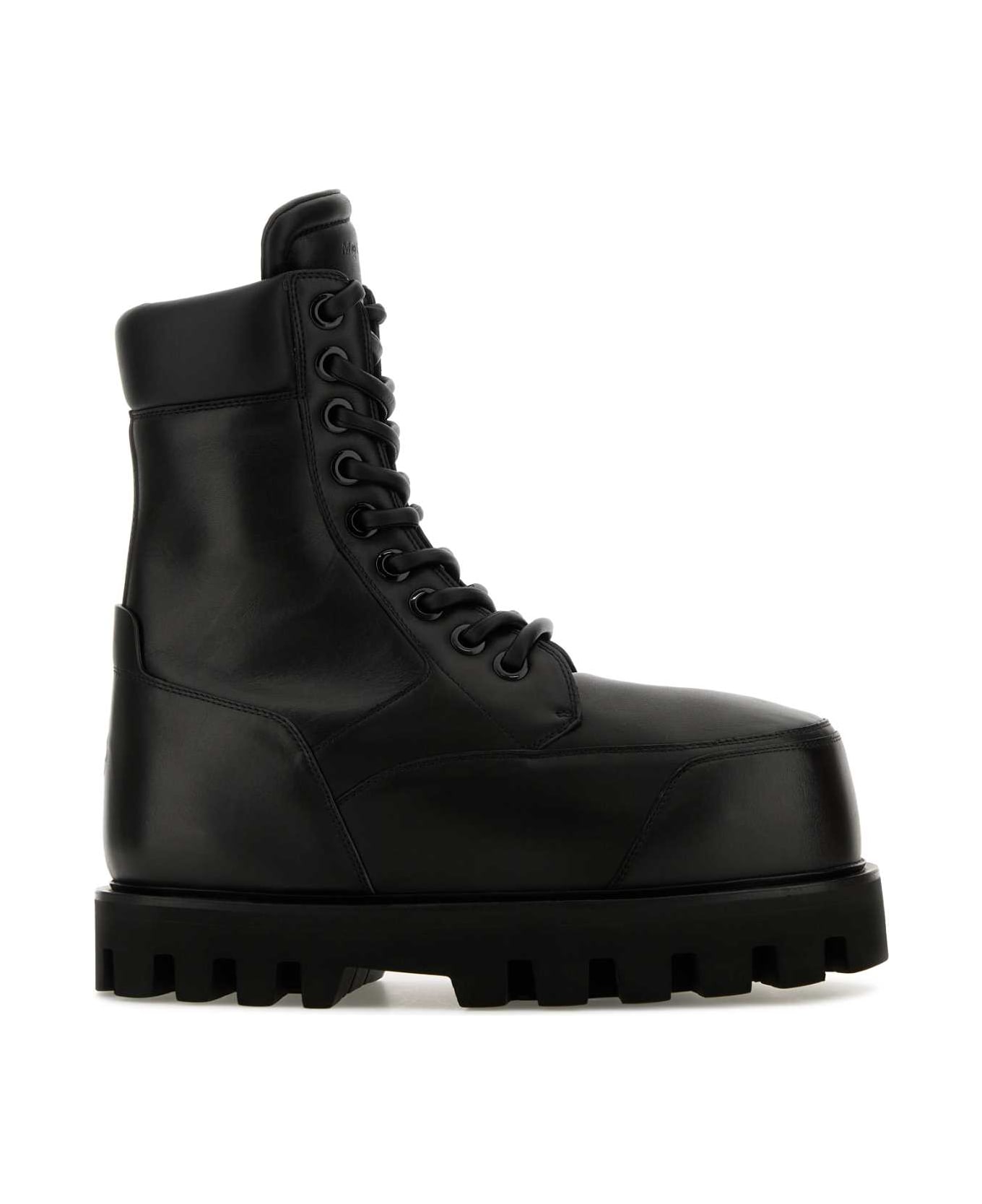 Alexander McQueen Black Leather Ankle Boots - Black