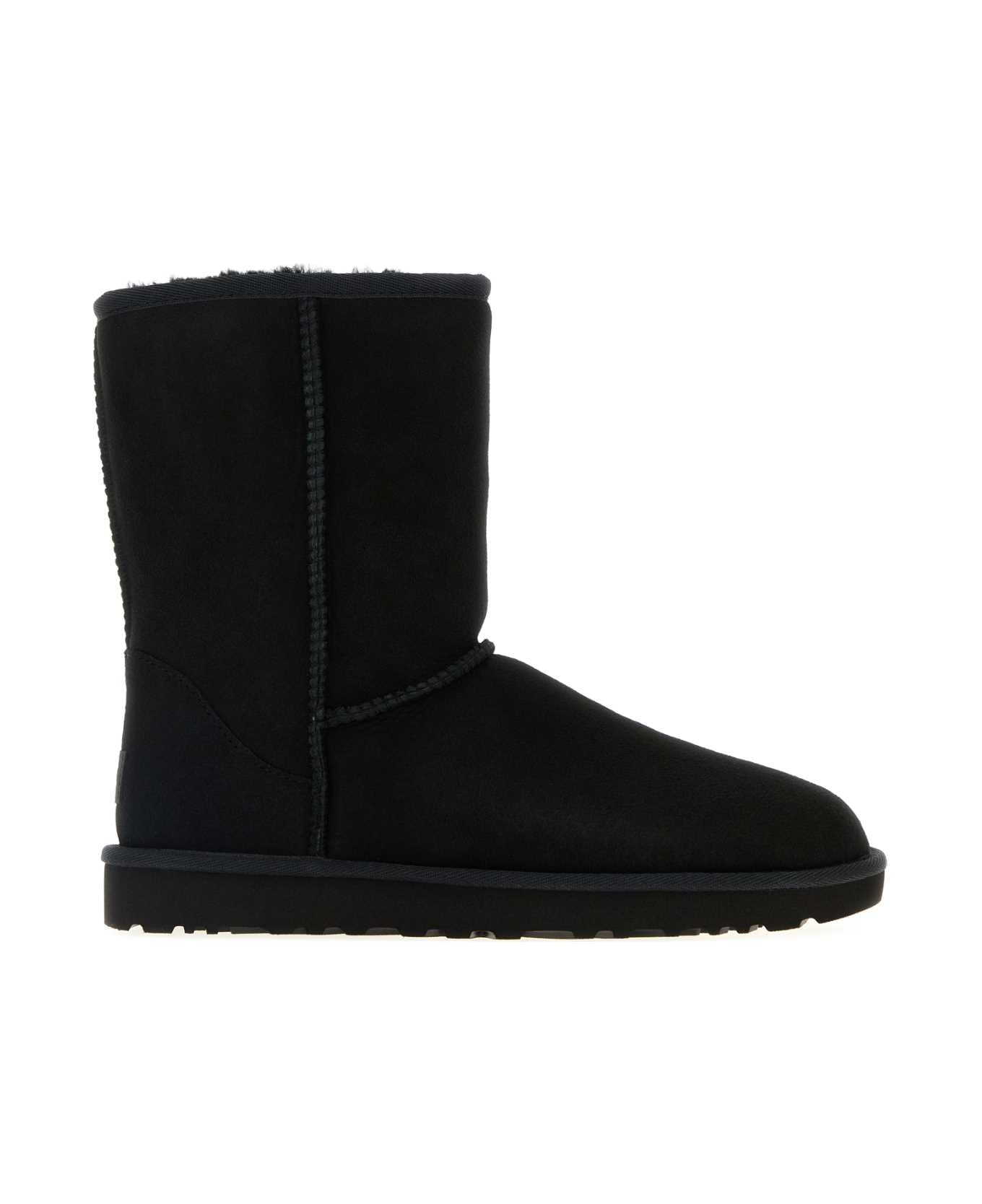 UGG Black Suede Classic Short Ii Ankle Boots - Black
