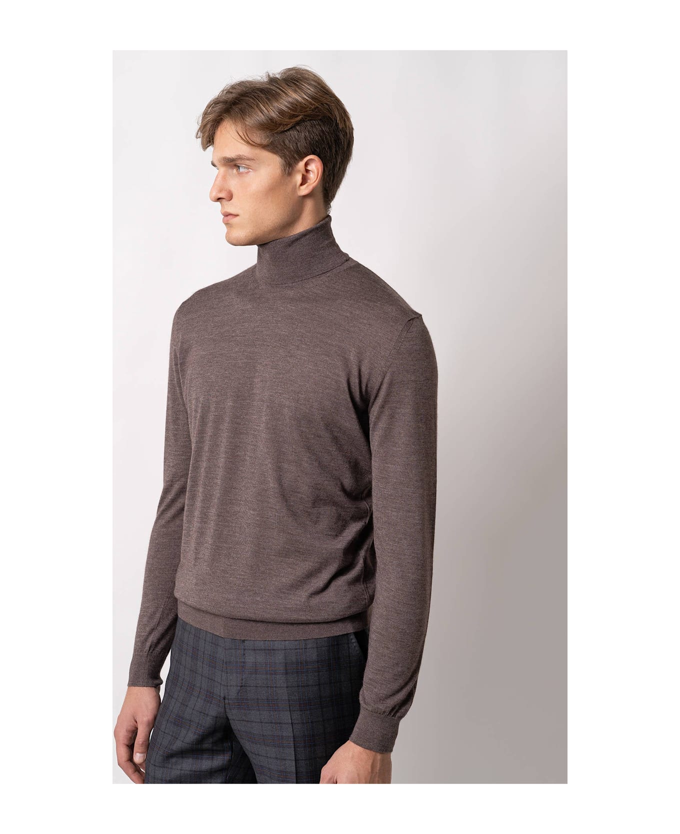Larusmiani Turtleneck Sweater 
pullman
 Sweater - Beige