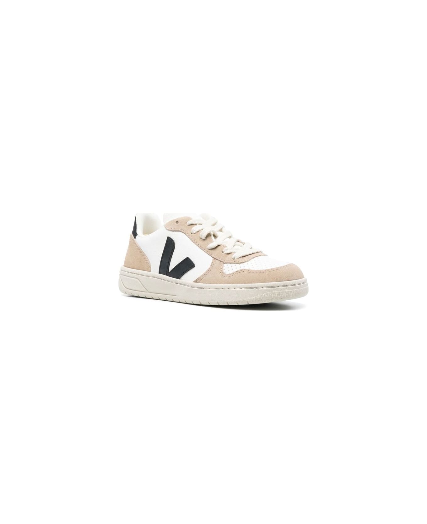 Veja Sneaker - NEUTRALS/BLACK