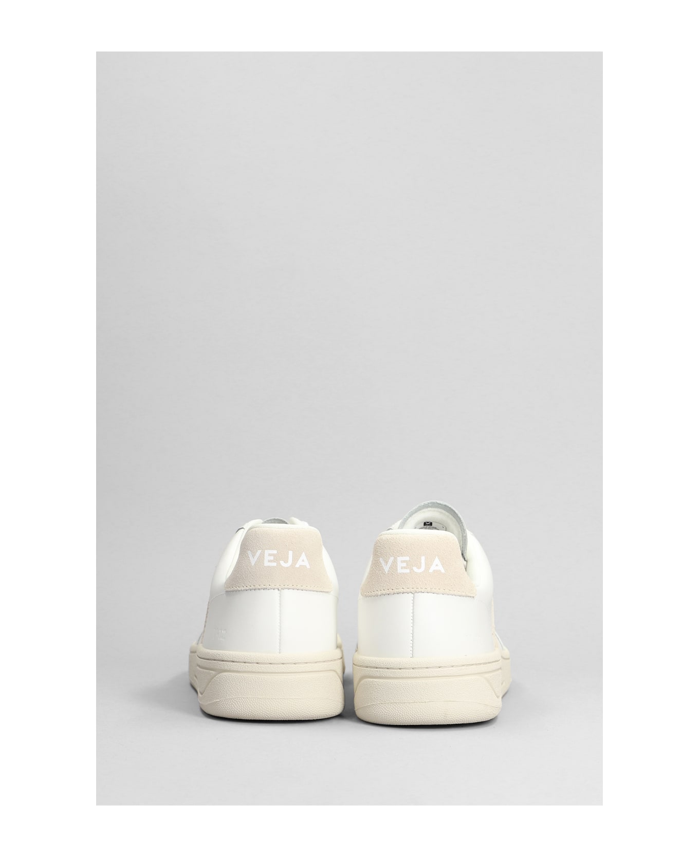 Veja V-12 Sneakers In White Leather - Bianco