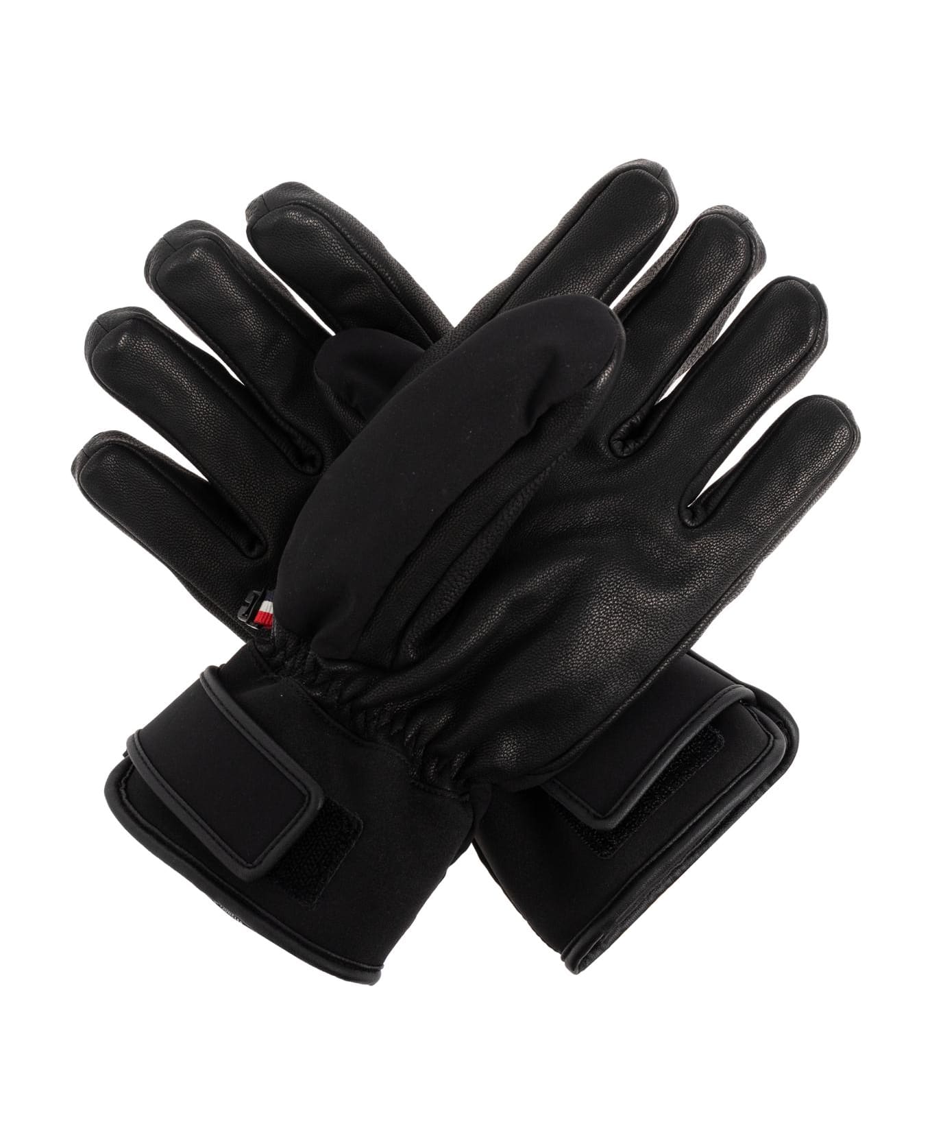 Moncler Grenoble Moncler Grenoble Performance 
Style - BLACK