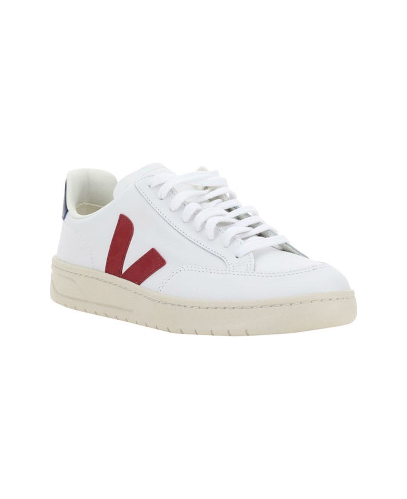 Veja V-12 Low-top Sneakers - Extra White Marsala Nautico