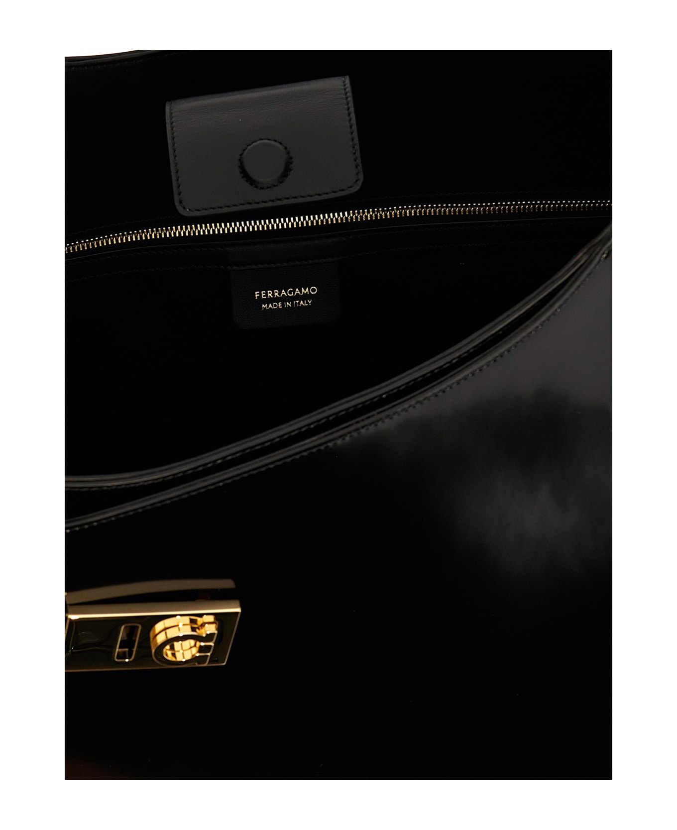 Ferragamo 'archivio Xl' Shoulder Bag - Black