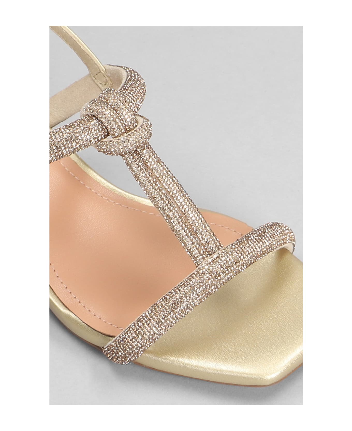 Bibi Lou Elida Sandals In Gold Leather - gold