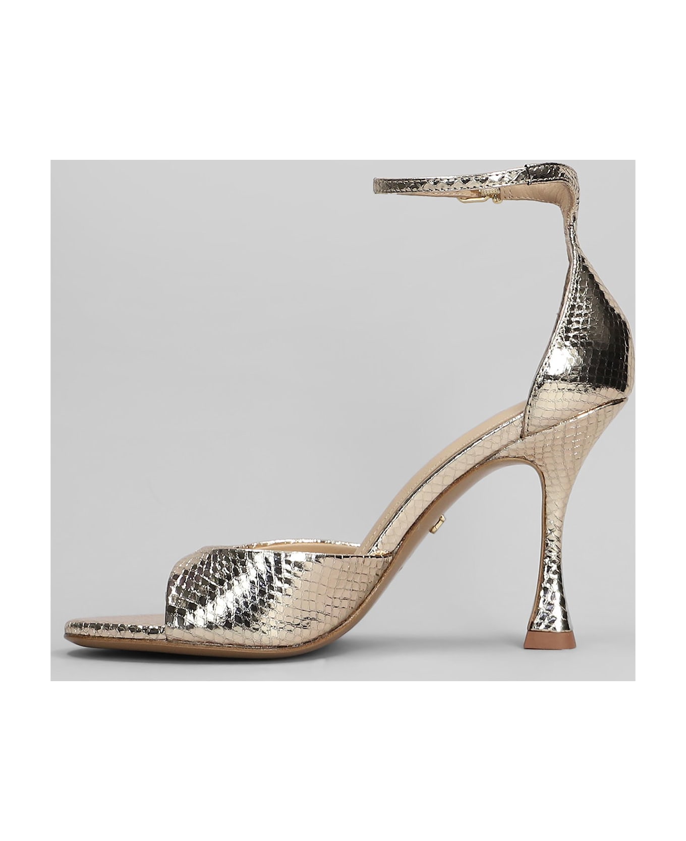 Lola Cruz Kumala 95 Sandals In Platinum Leather - platinum