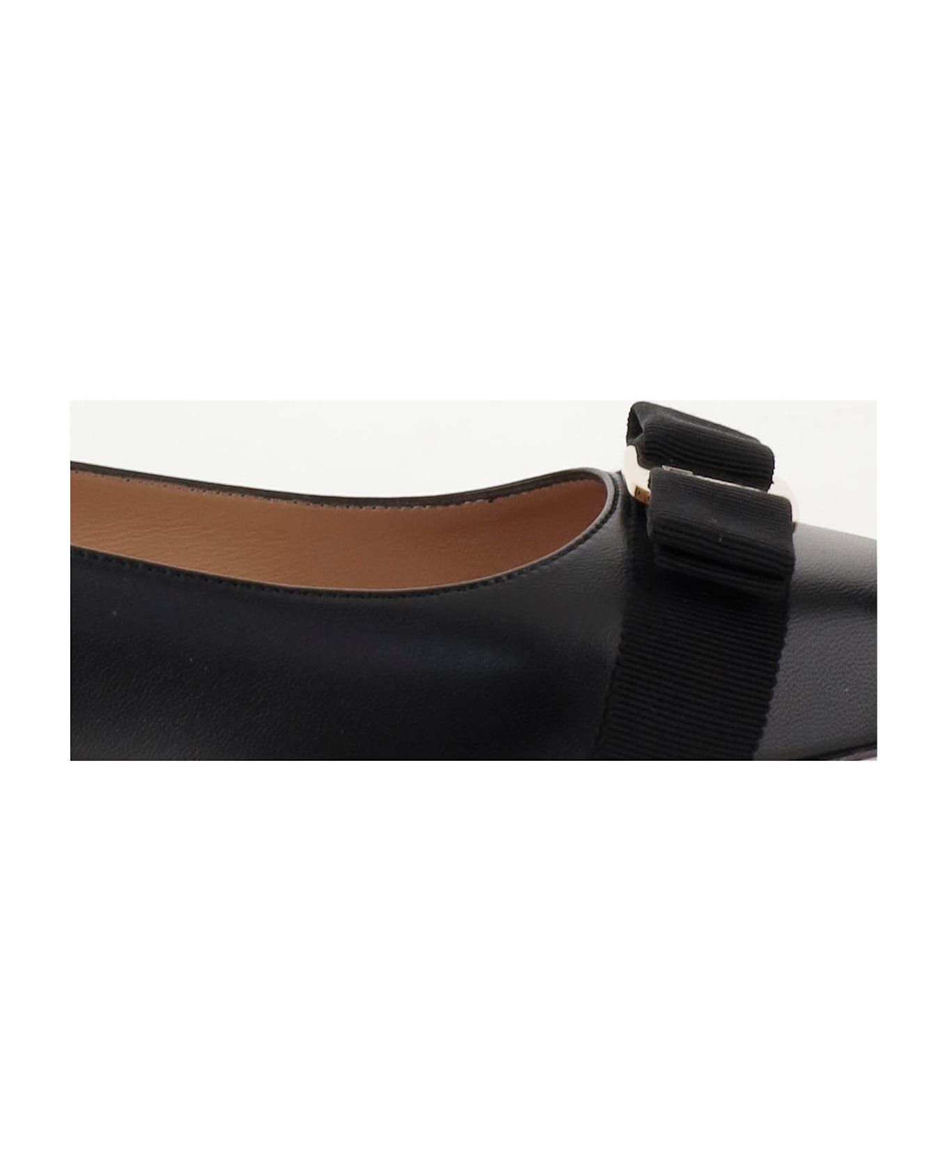 Ferragamo Ballet Flat Varina - Black