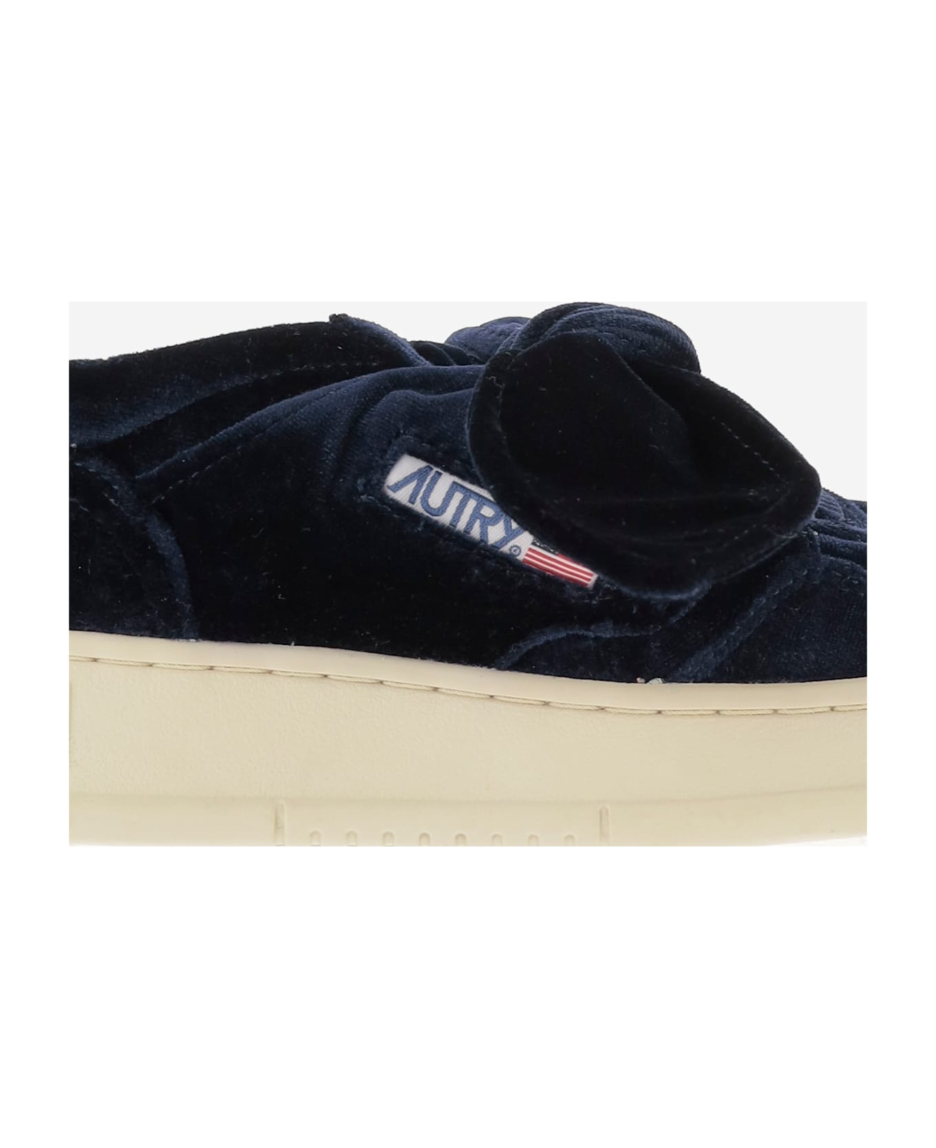 Autry Medalist Low Velvet Bow Sneakers - Blue