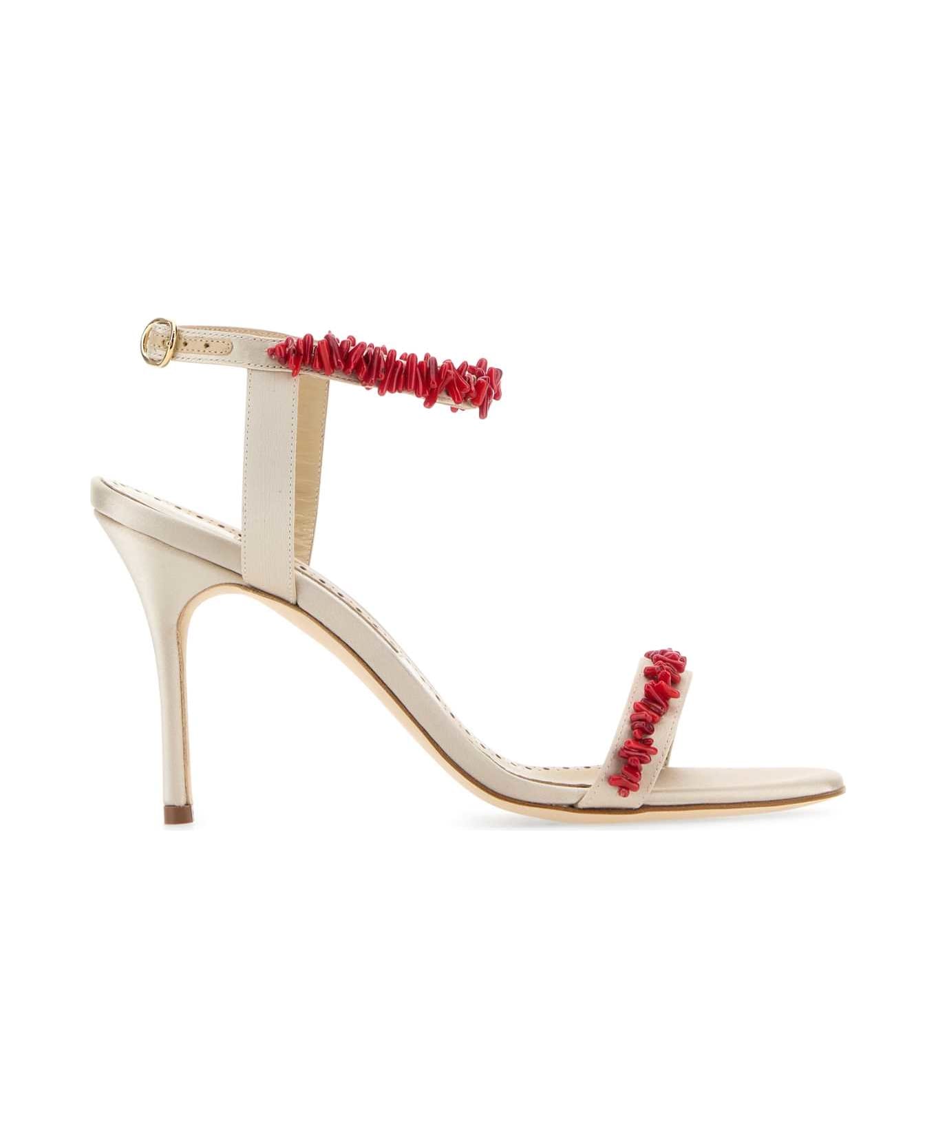 Manolo Blahnik Sand Satin Cienzan Sandals - DCRMYOTH