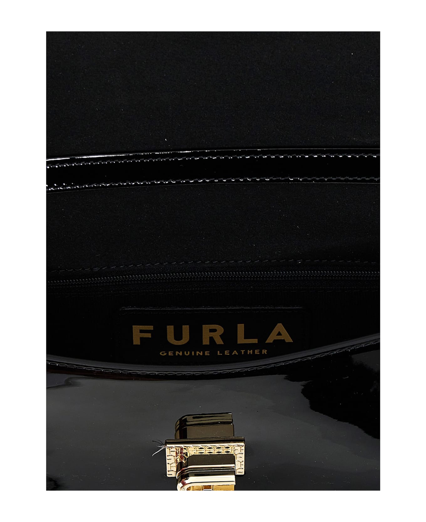 Furla 'zoe' Small Shoulder Bag - Black   ショルダーバッグ