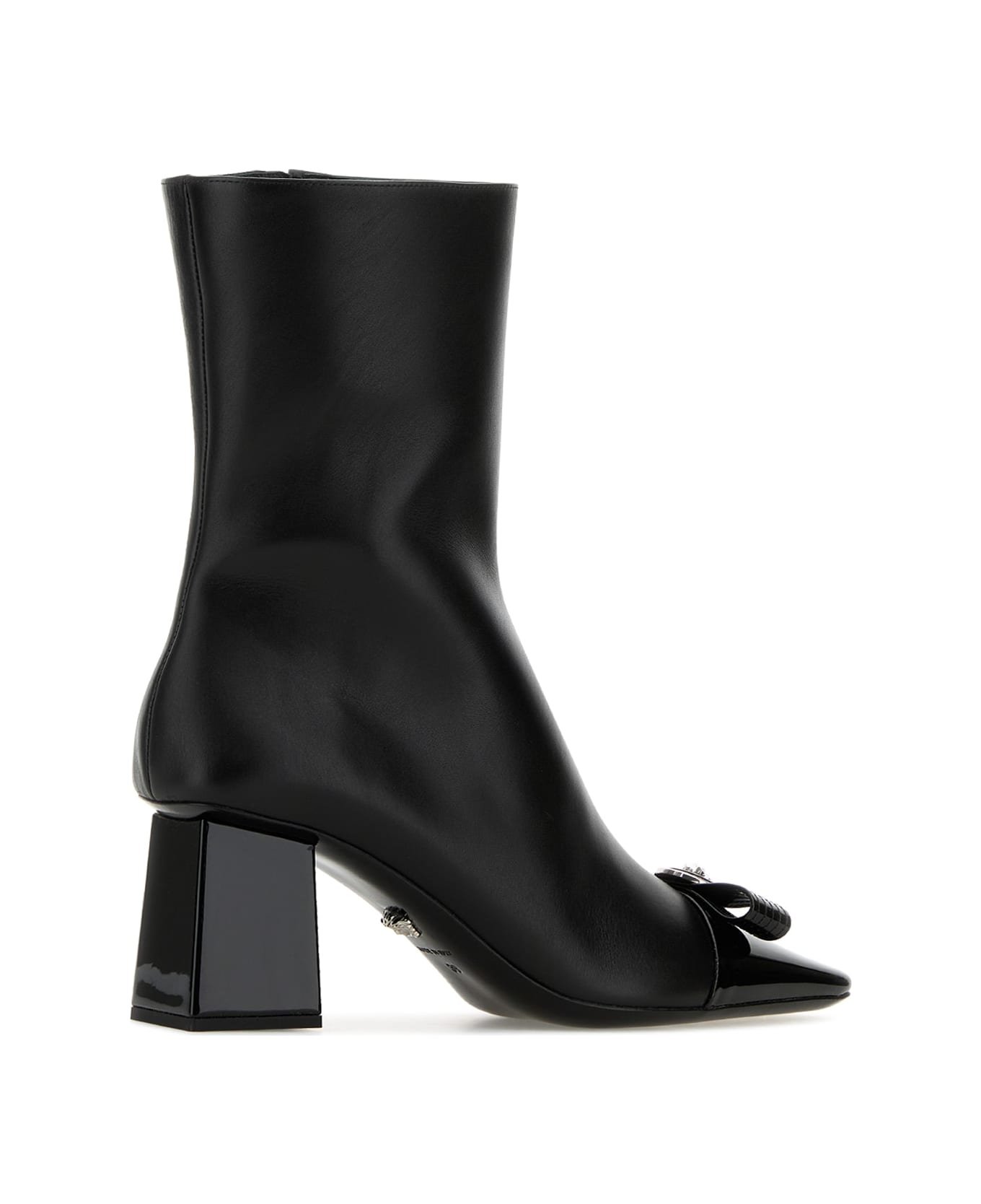 Versace Booties T.70 Calf Leather - 1B00P