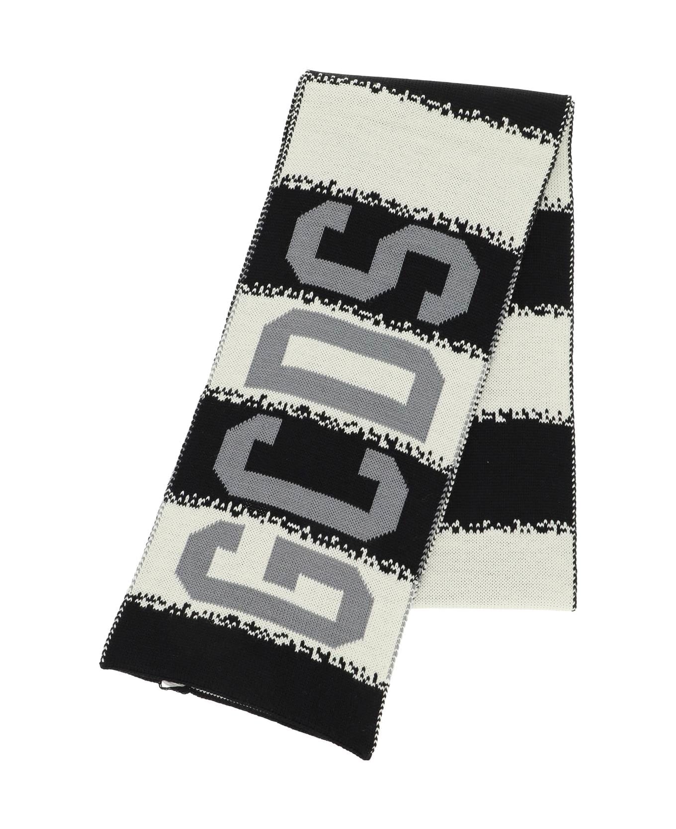 GCDS Wool Blend Scarf - WHITE (White) スカーフ