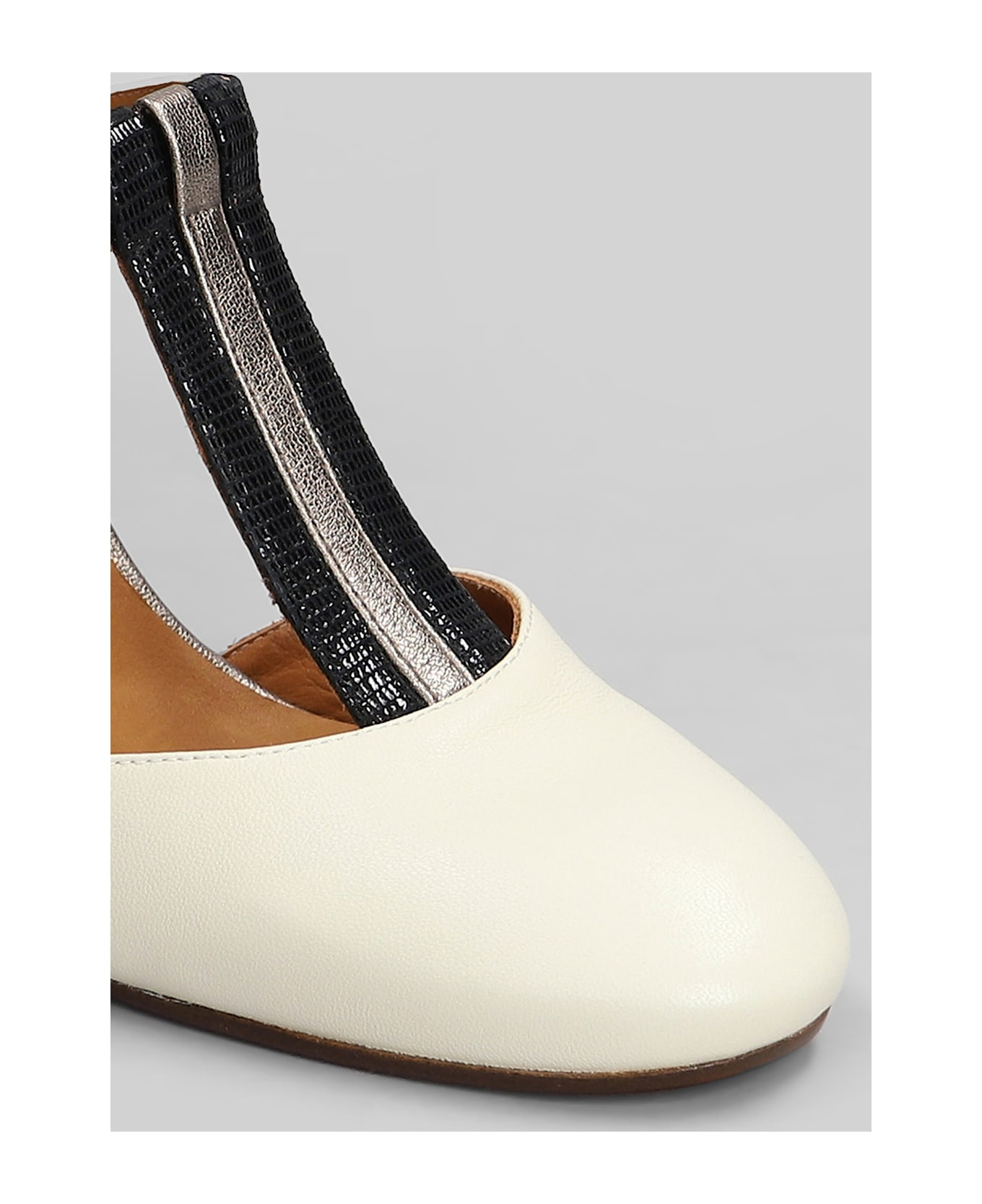 Chie Mihara Pumps In Beige Leather - beige