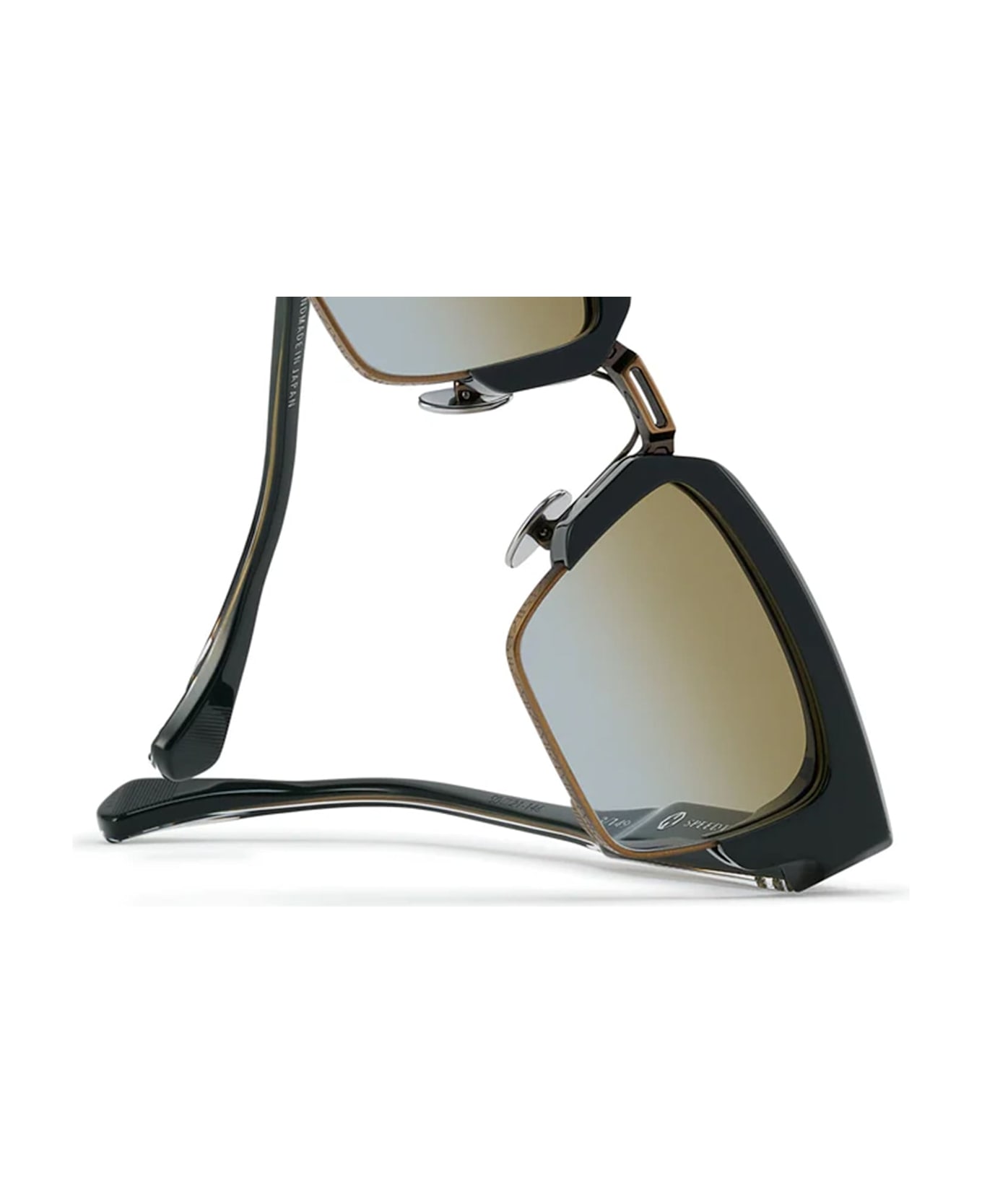 T Henri Speedtail - British Racing Green Sunglasses - green