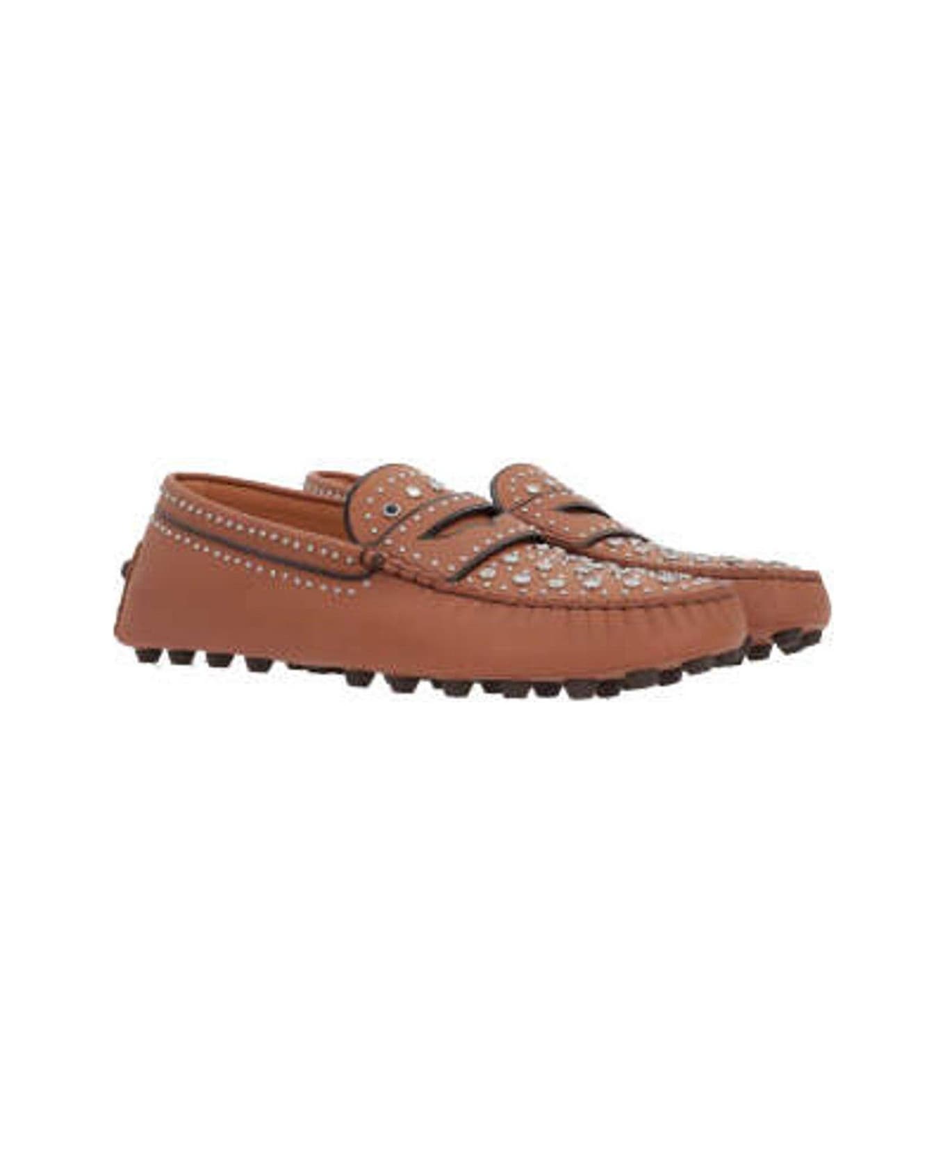 Tod's Embellished Slip-on Flat Shoes - Kenya