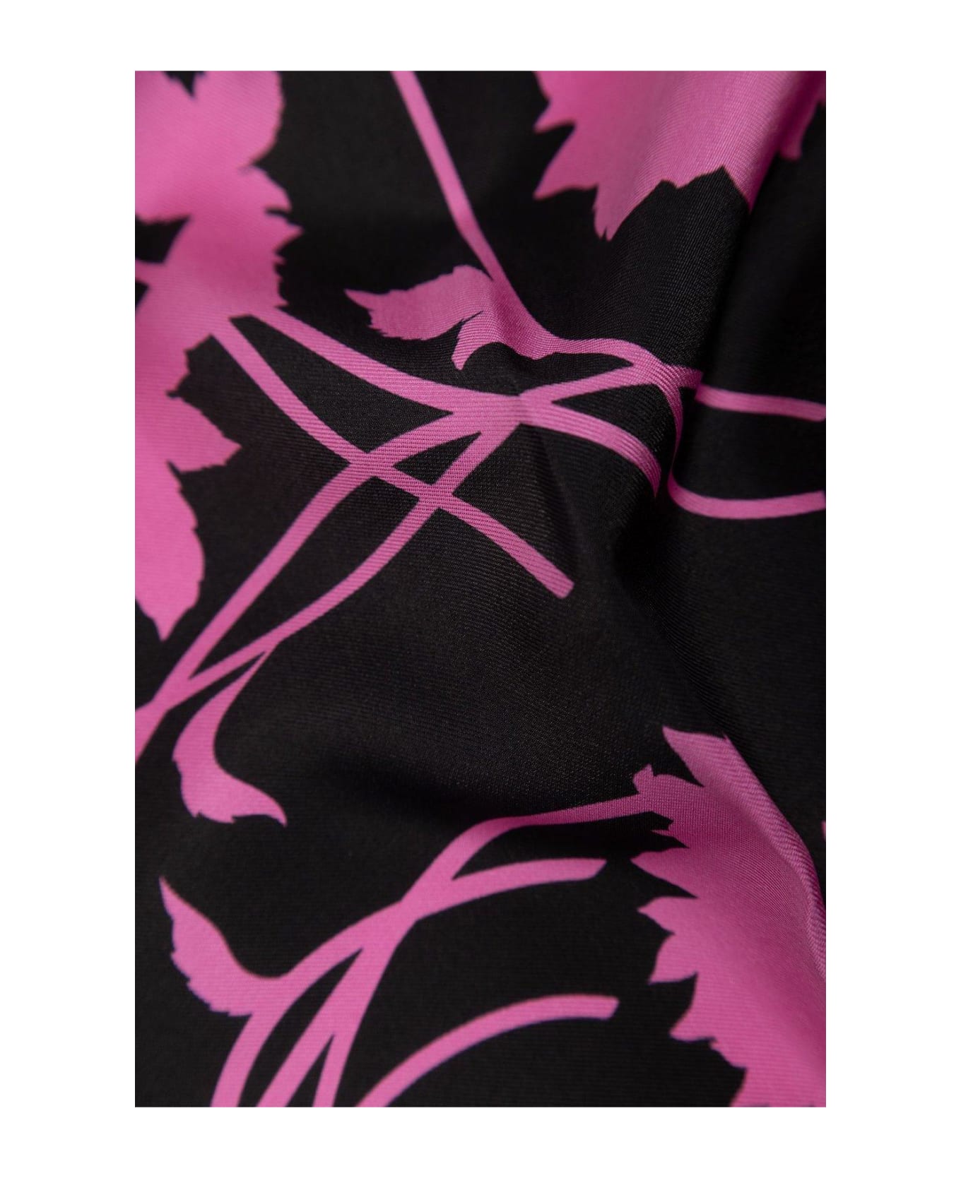 Versace Floral Silhouette-printed Rolled Trim Foulard