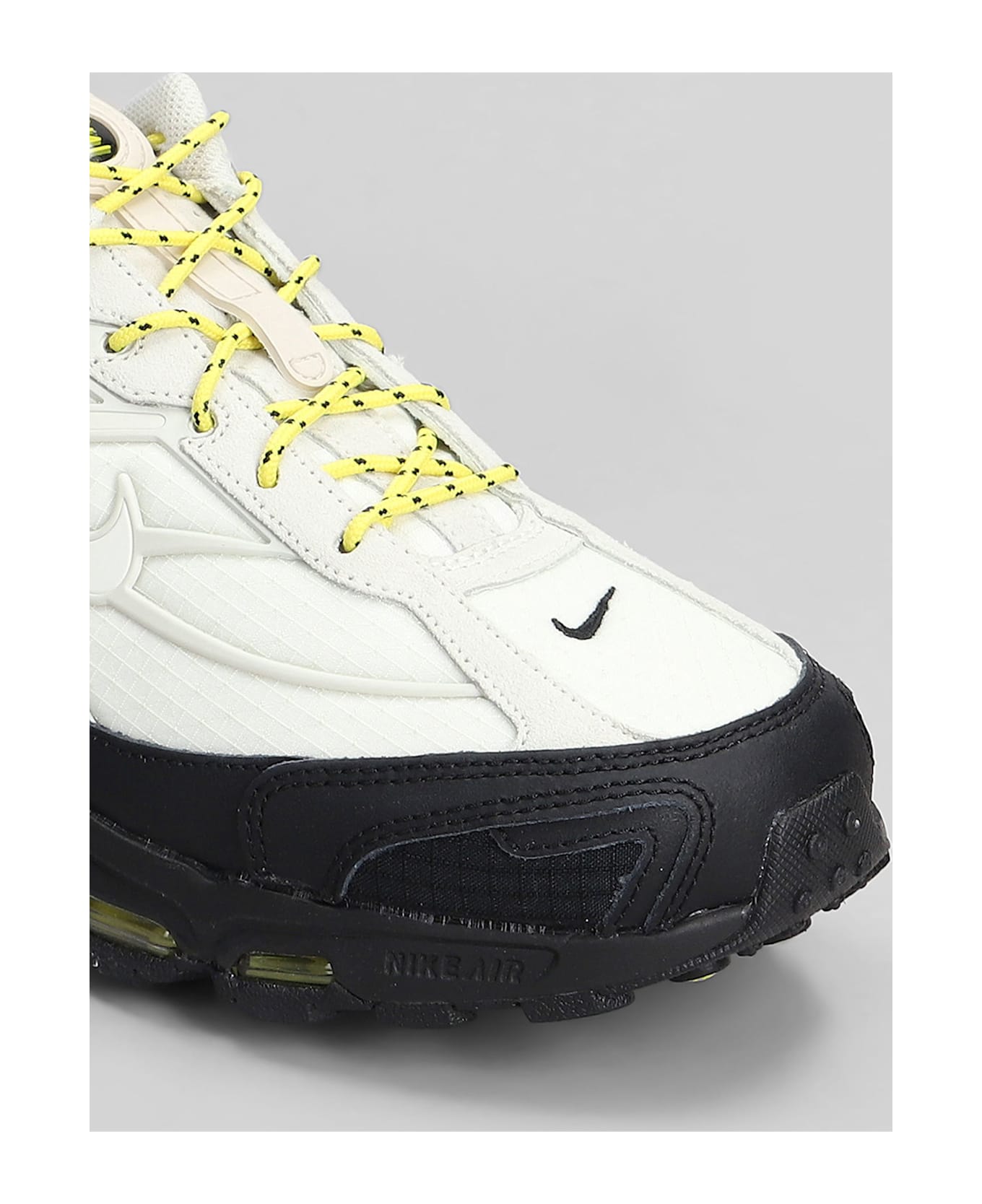 Nike Shox Ride 2 Sneakers In White Leather And Fabric - white
