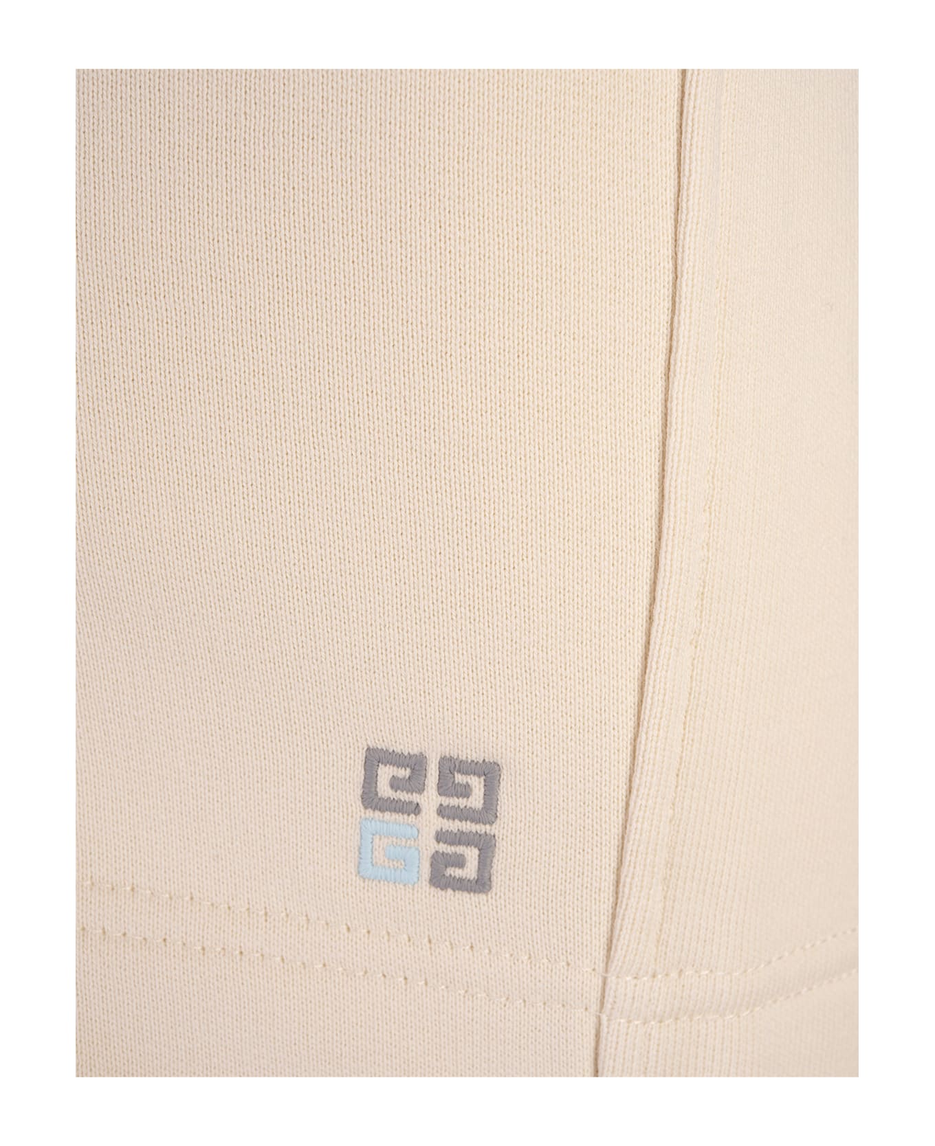 Givenchy Ivory Bermuda Shorts With Two-tone 4g Logo - White