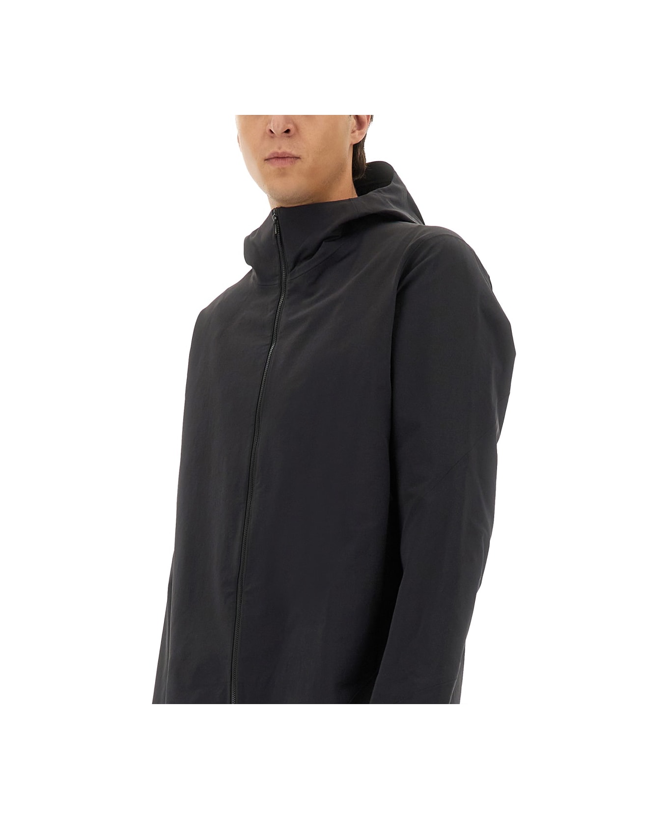 Arc
teryx Veilance "isogon Mx" Jacket - BLACK
