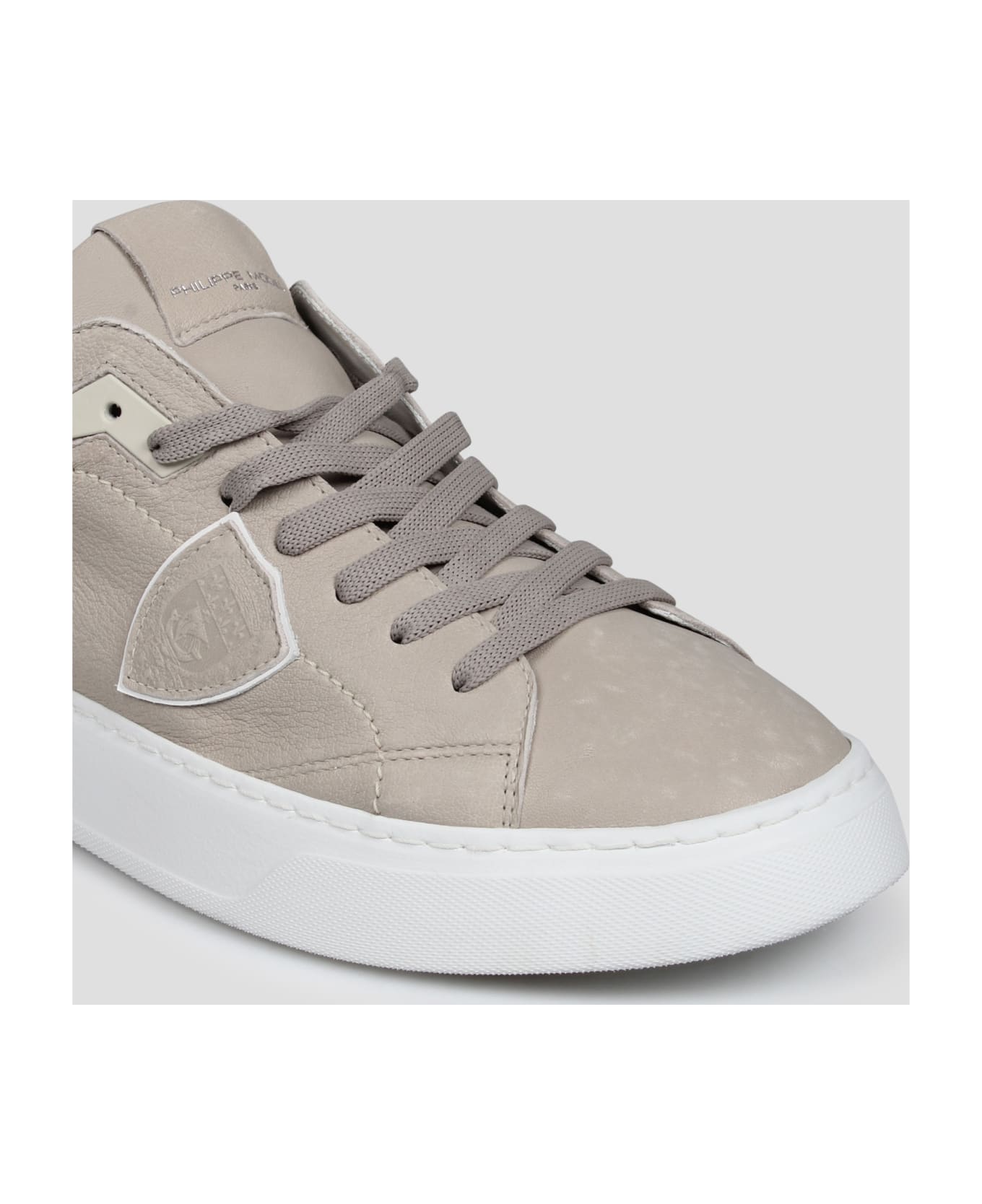 Philippe Model Temple Low Man Sneakers - Nude & Neutrals