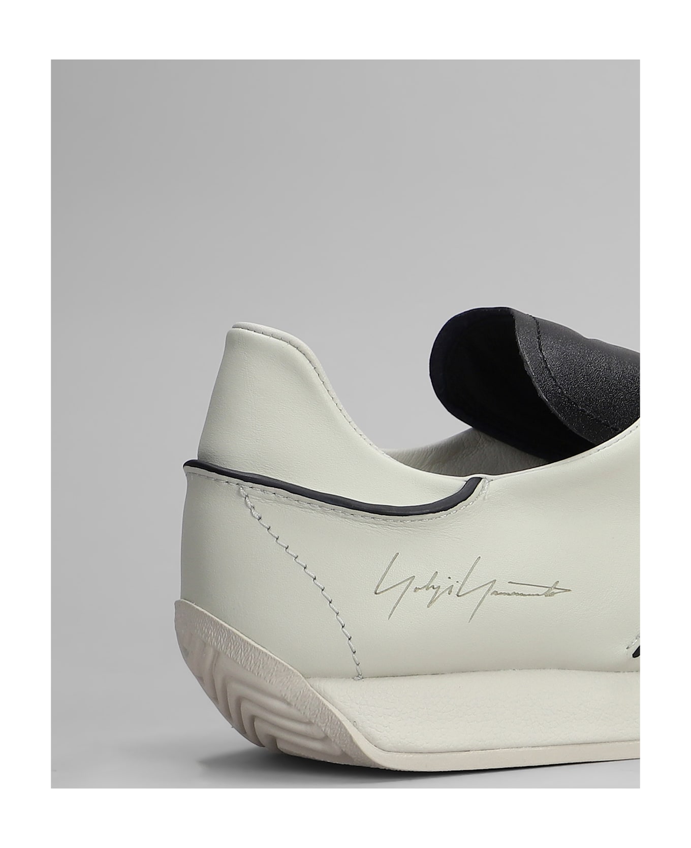 Y-3 Country Sneakers In Beige Leather - beige