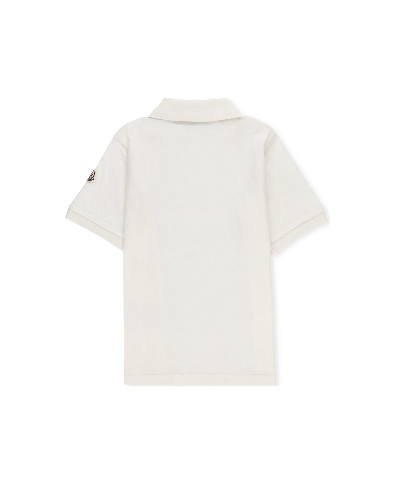 Moncler Logo Detailed Short Sleeved Polo Shirt - White