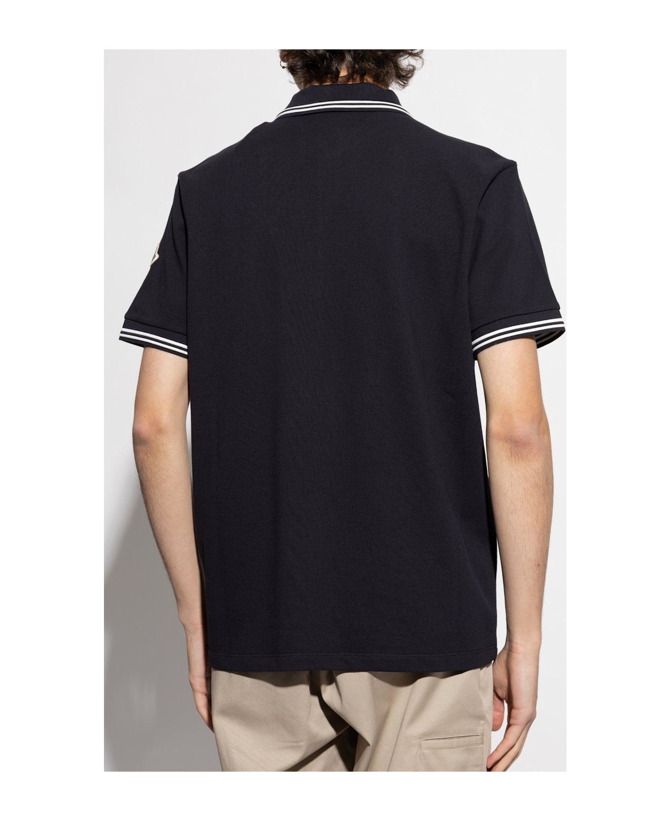 Moncler Logo Patch Short-sleeved Polo Shirt - Blue