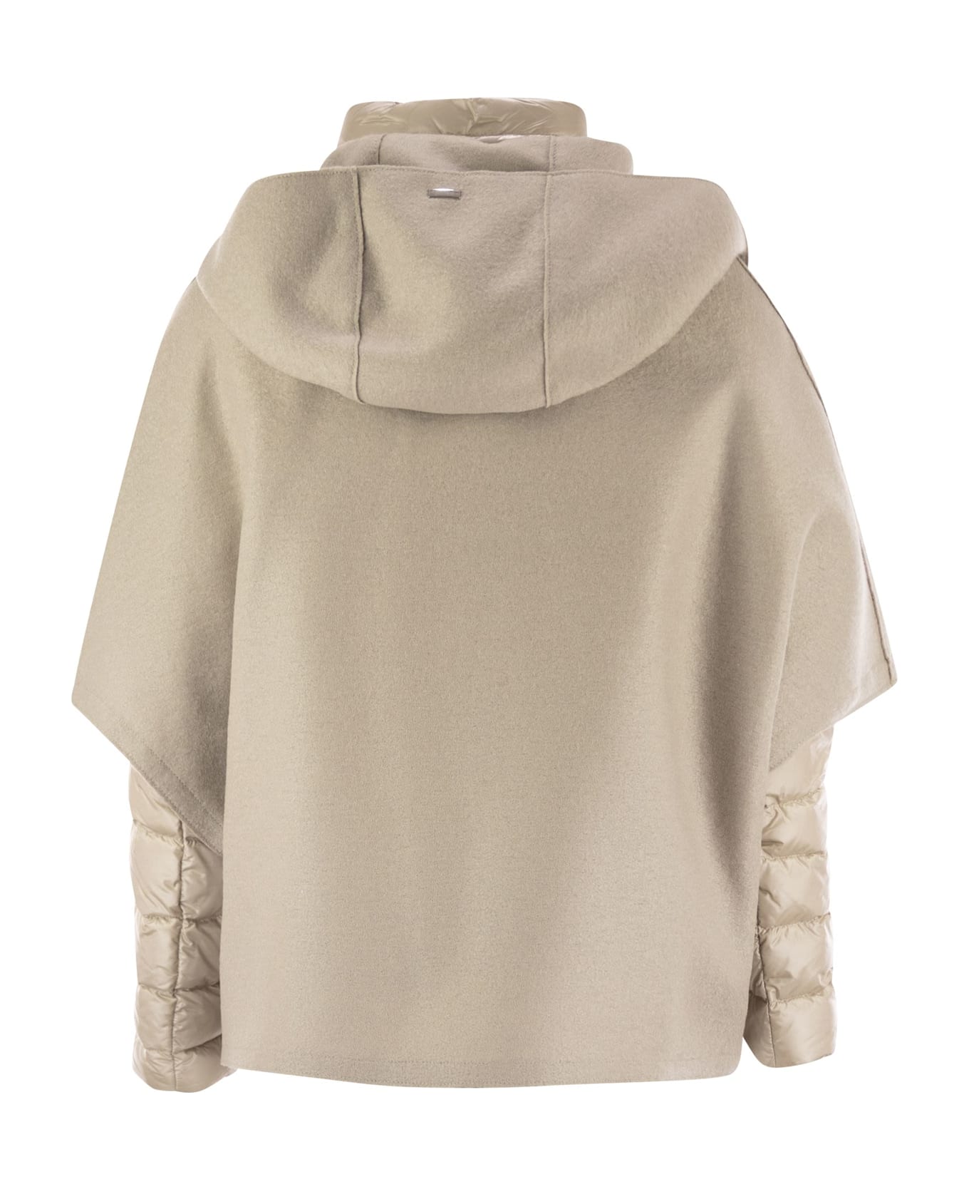 Herno Resort Hood In Ultralight Wool And Nylon - Beige