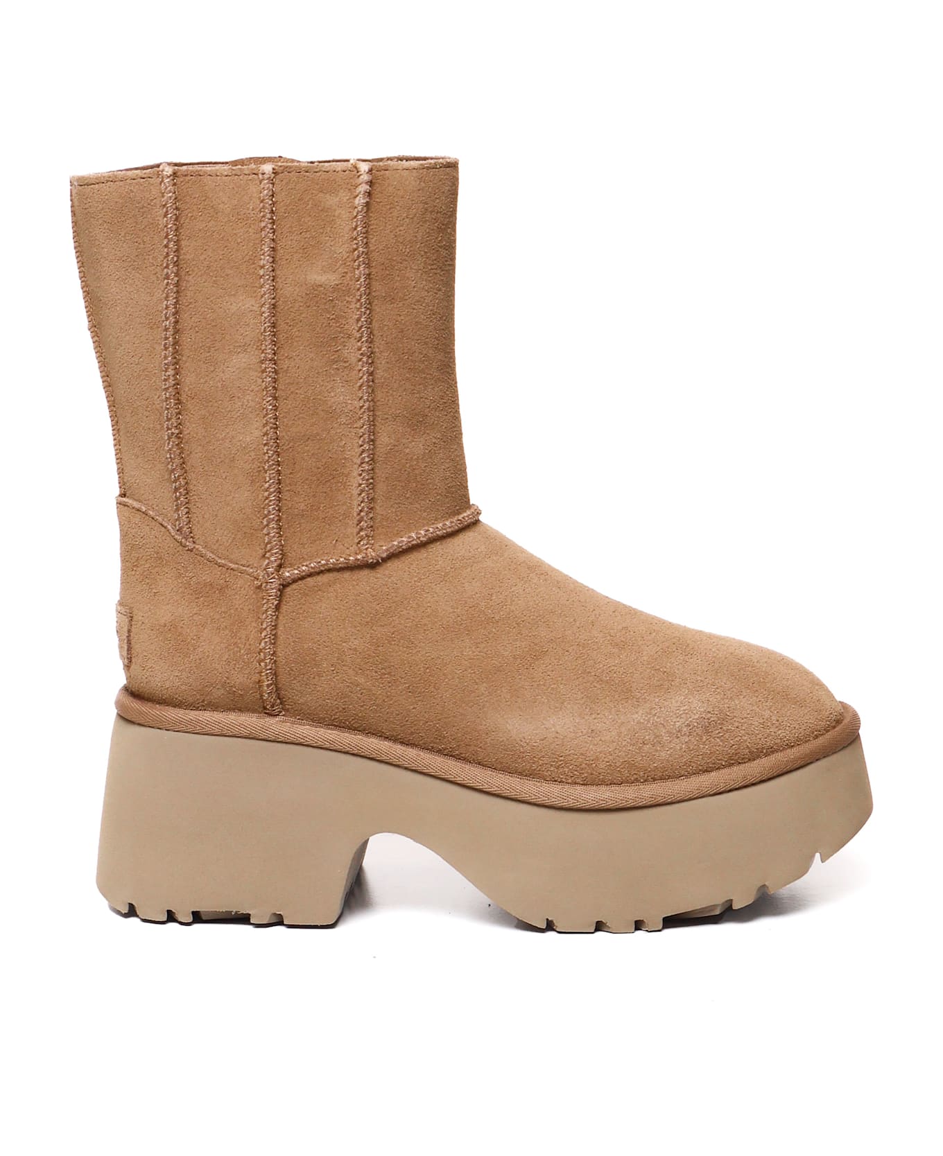 UGG Twin Seam New Heights Boots In Suede - CHESTNUT