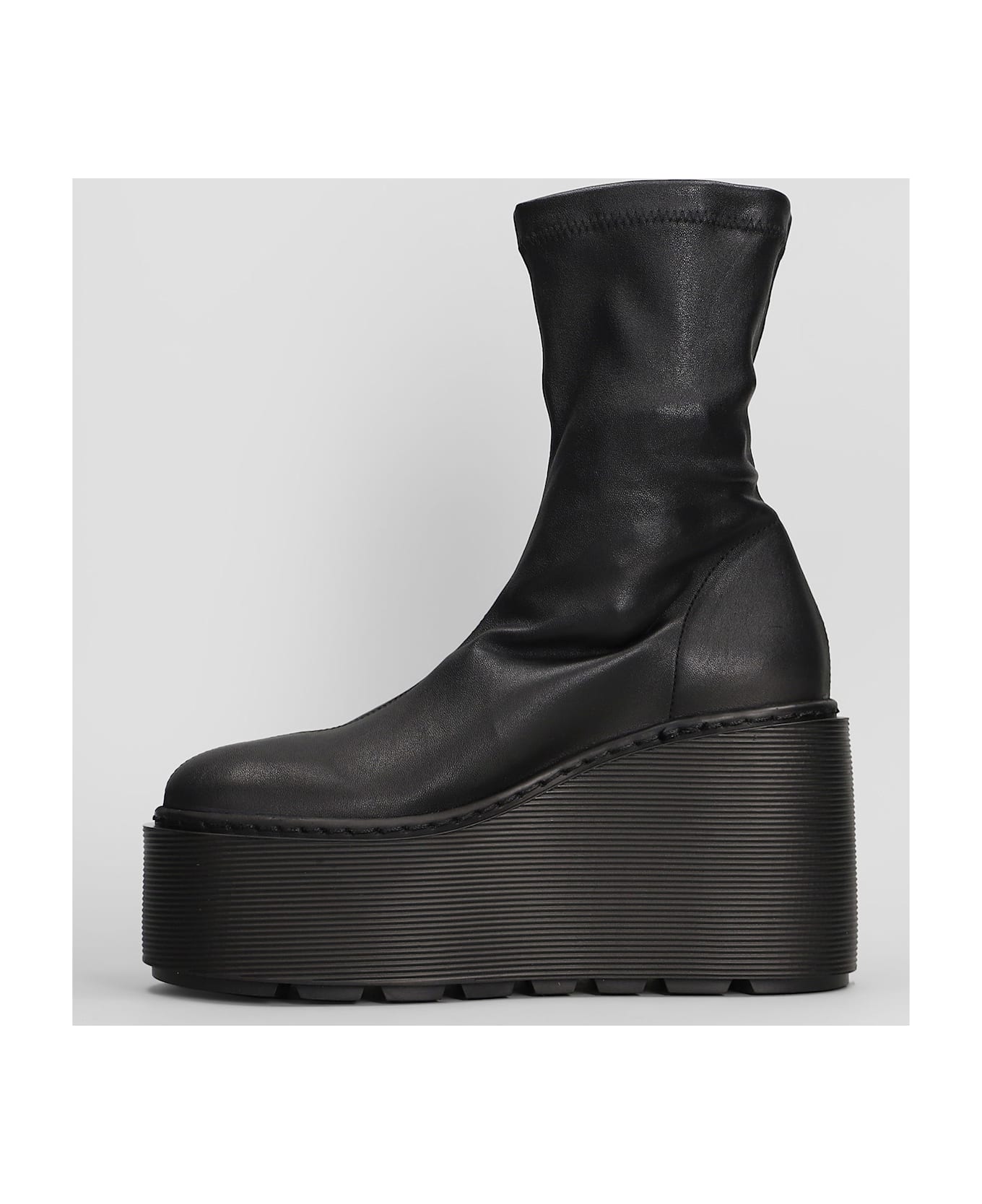 Vic Matié Fiction 101 High Heels Ankle Boots In Black Leather - black