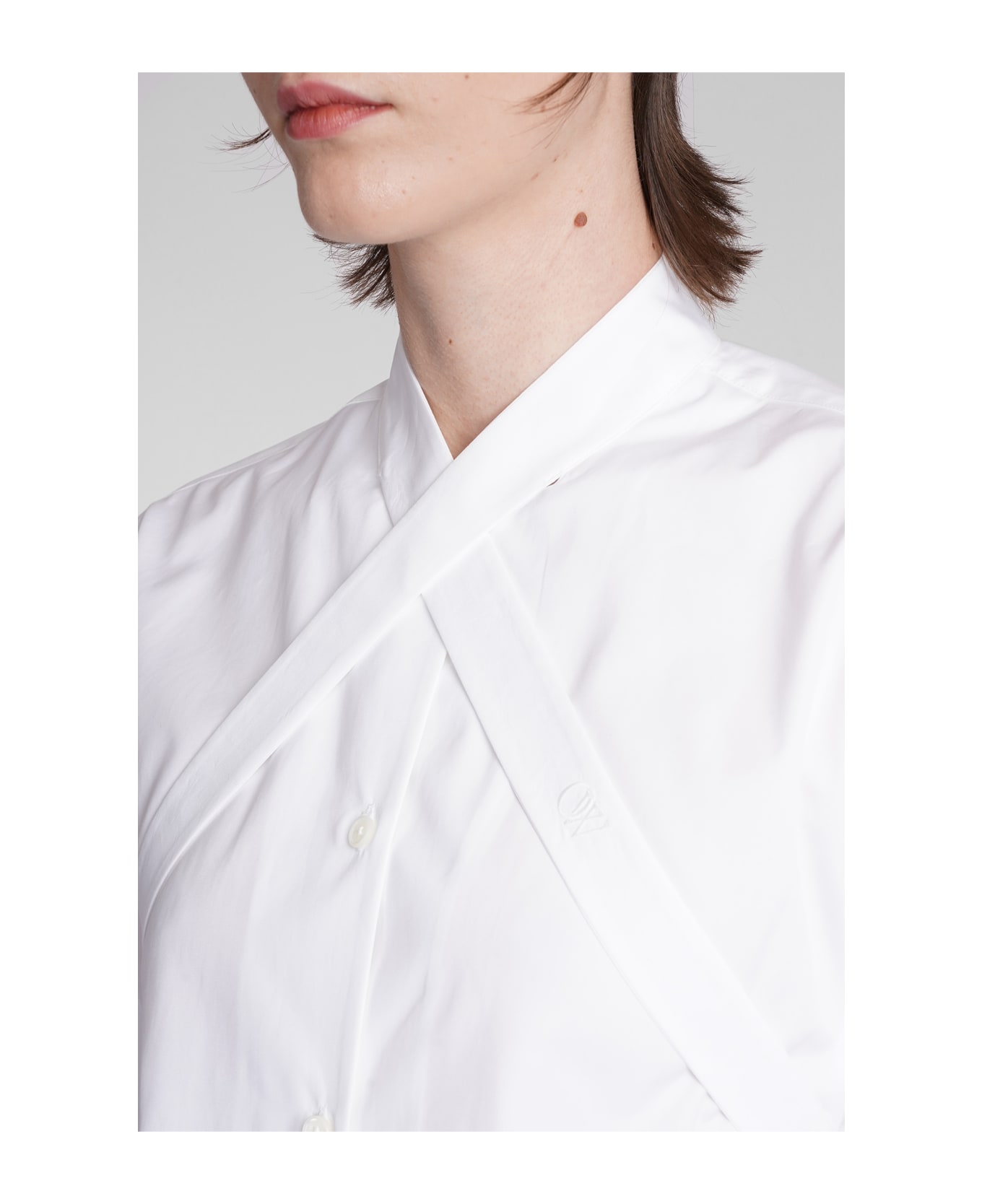 Off-White Cross-collar Curved Hem Shirt - white
