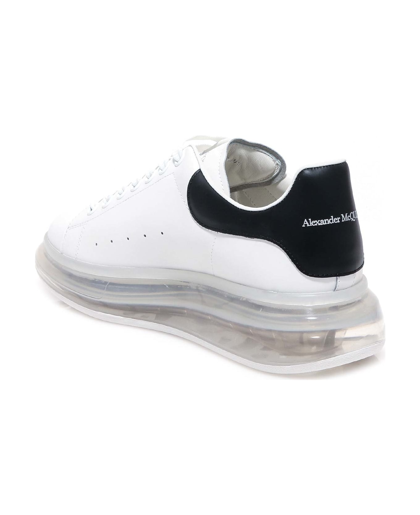 Alexander McQueen Sneaker Oversize Sneakers - White