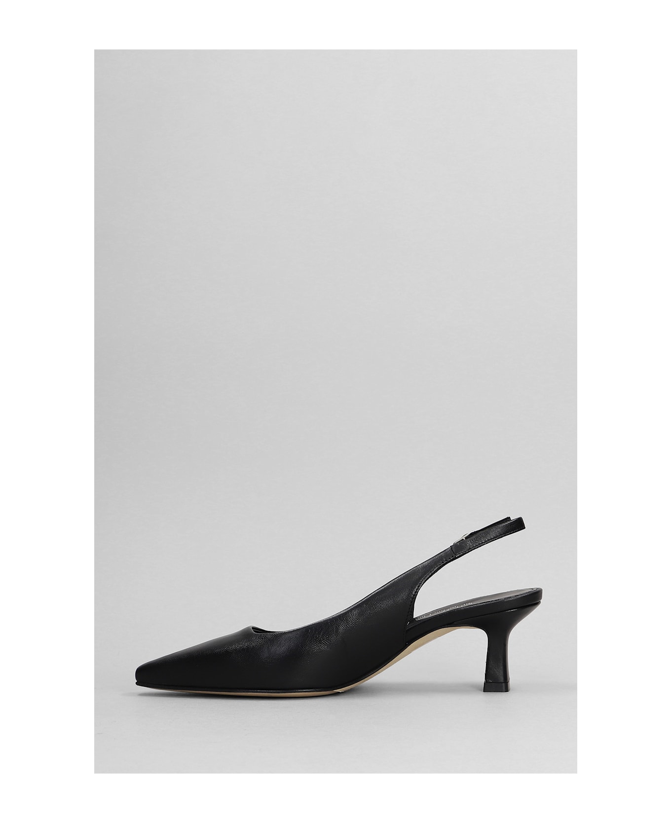 Julie Dee Pumps In Black Leather - black