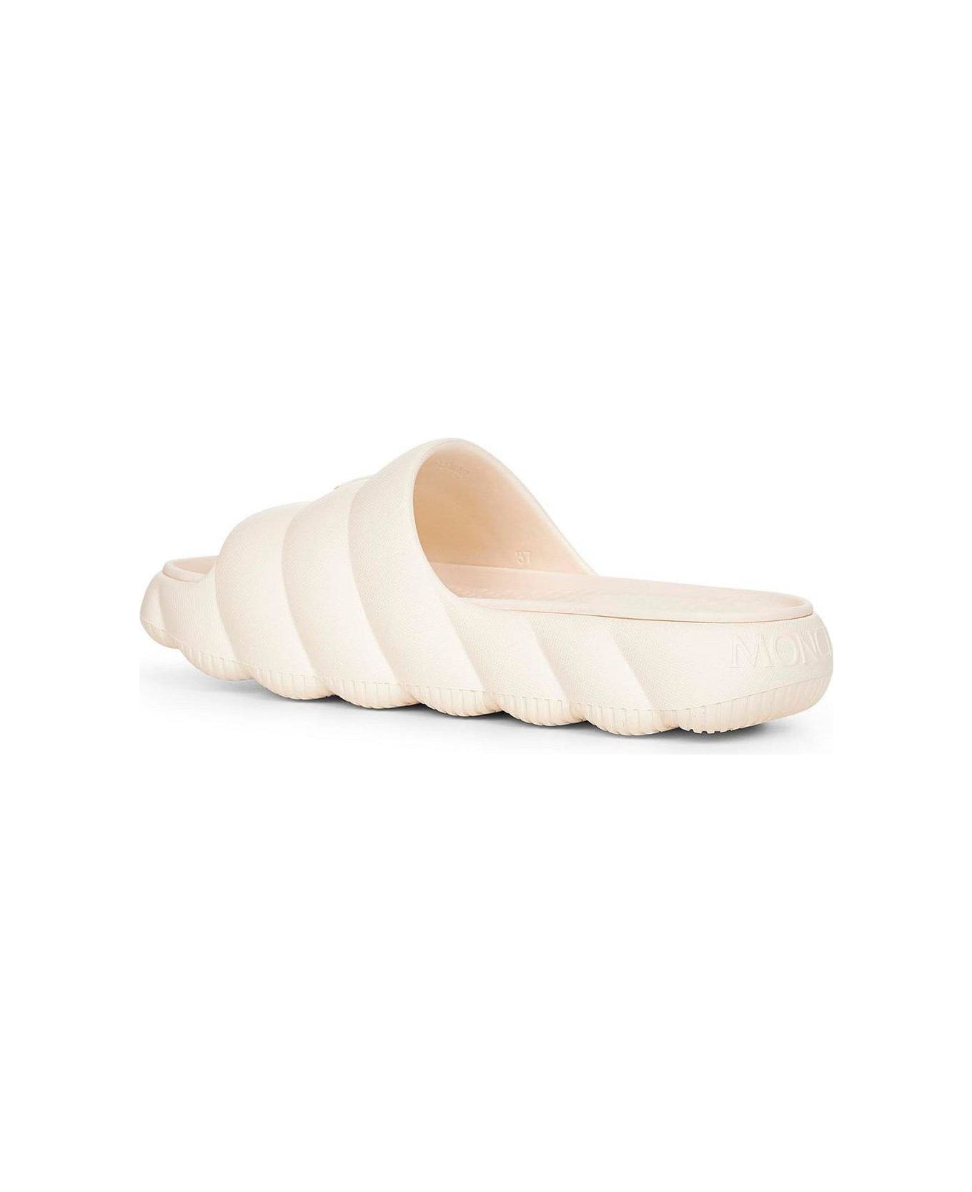 Moncler Lilo Quilted Sandals - WHITE