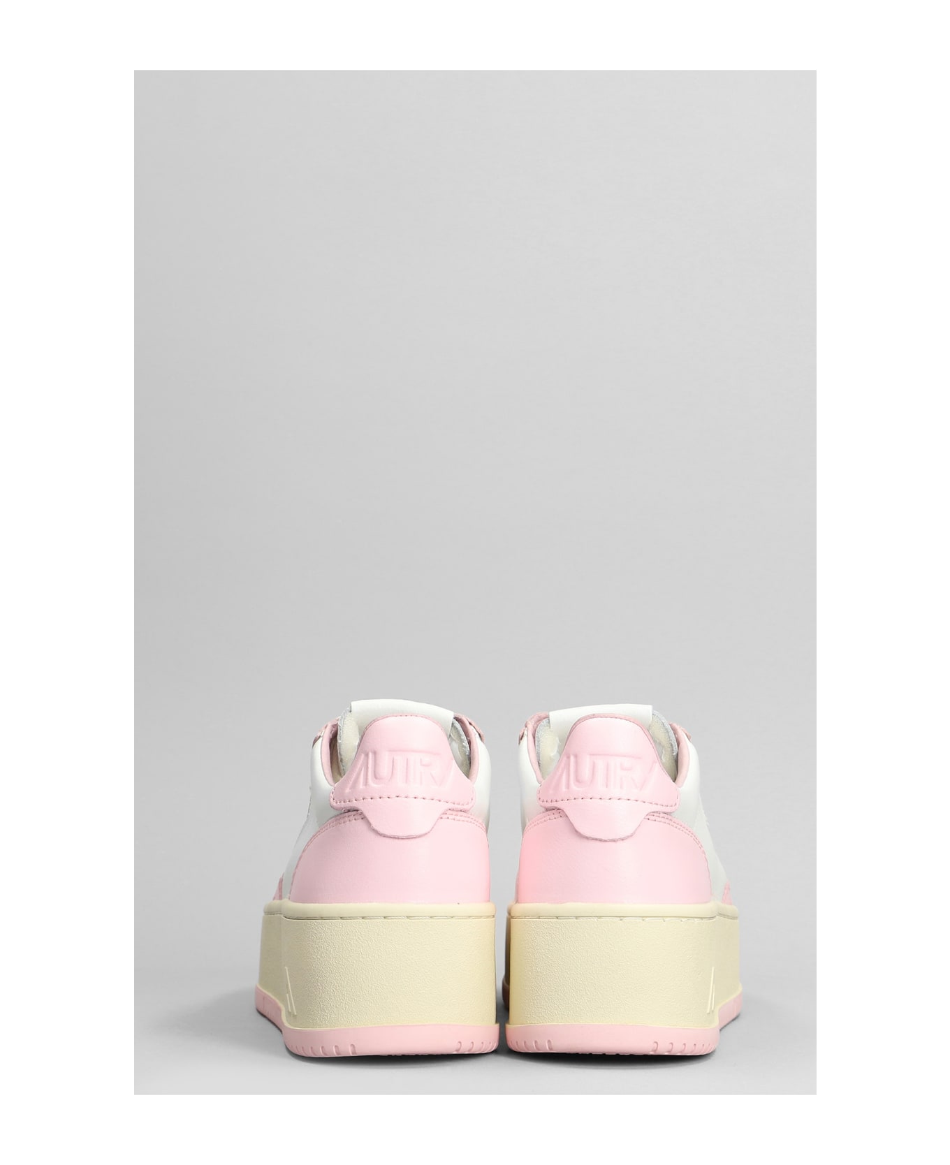 Autry Platform Low Sneakers In White Leather - Pink