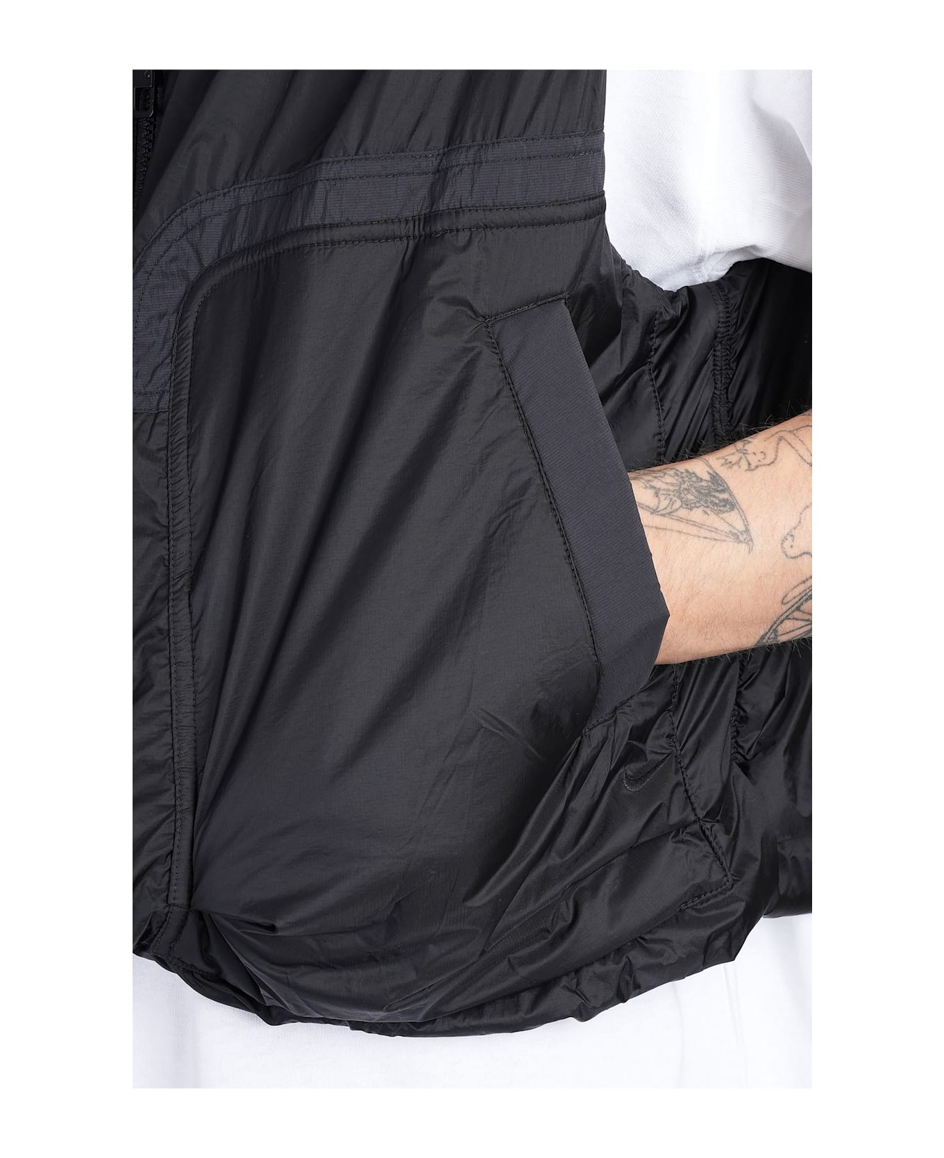 Nike Vest In Black Polyamide - black