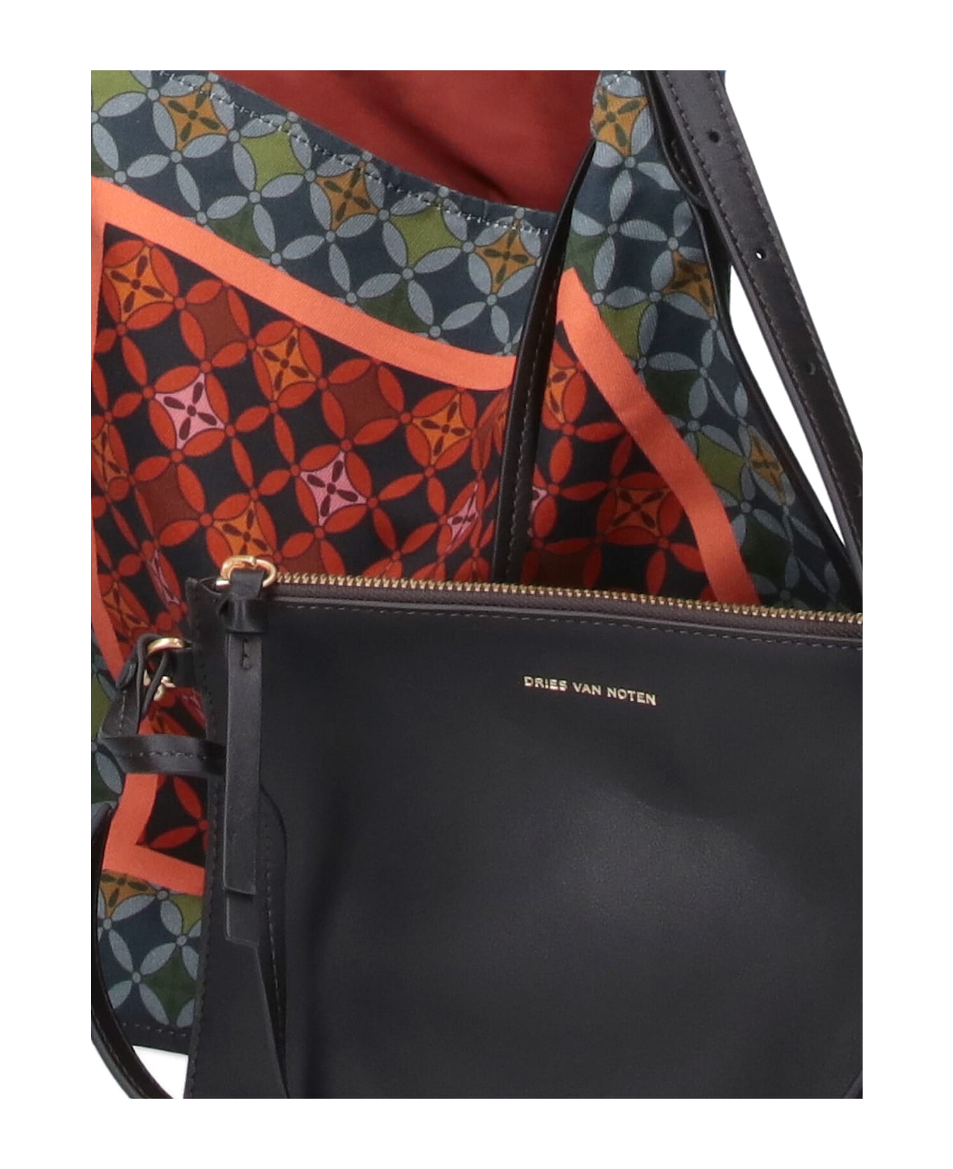 Scarf L Shoulder Bag main image 1