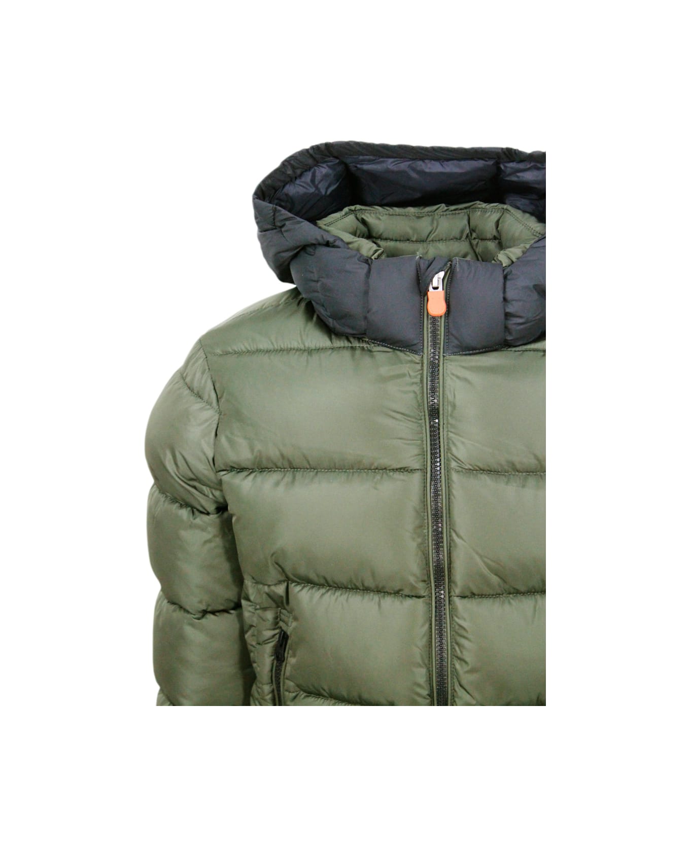Save the Duck Rumex Down Jacket With Detachable Hood With Animal Free Padding And No Animal Derivatives With Zip Closure And Logo On The Sleeve. Elasticated Edges. - Green