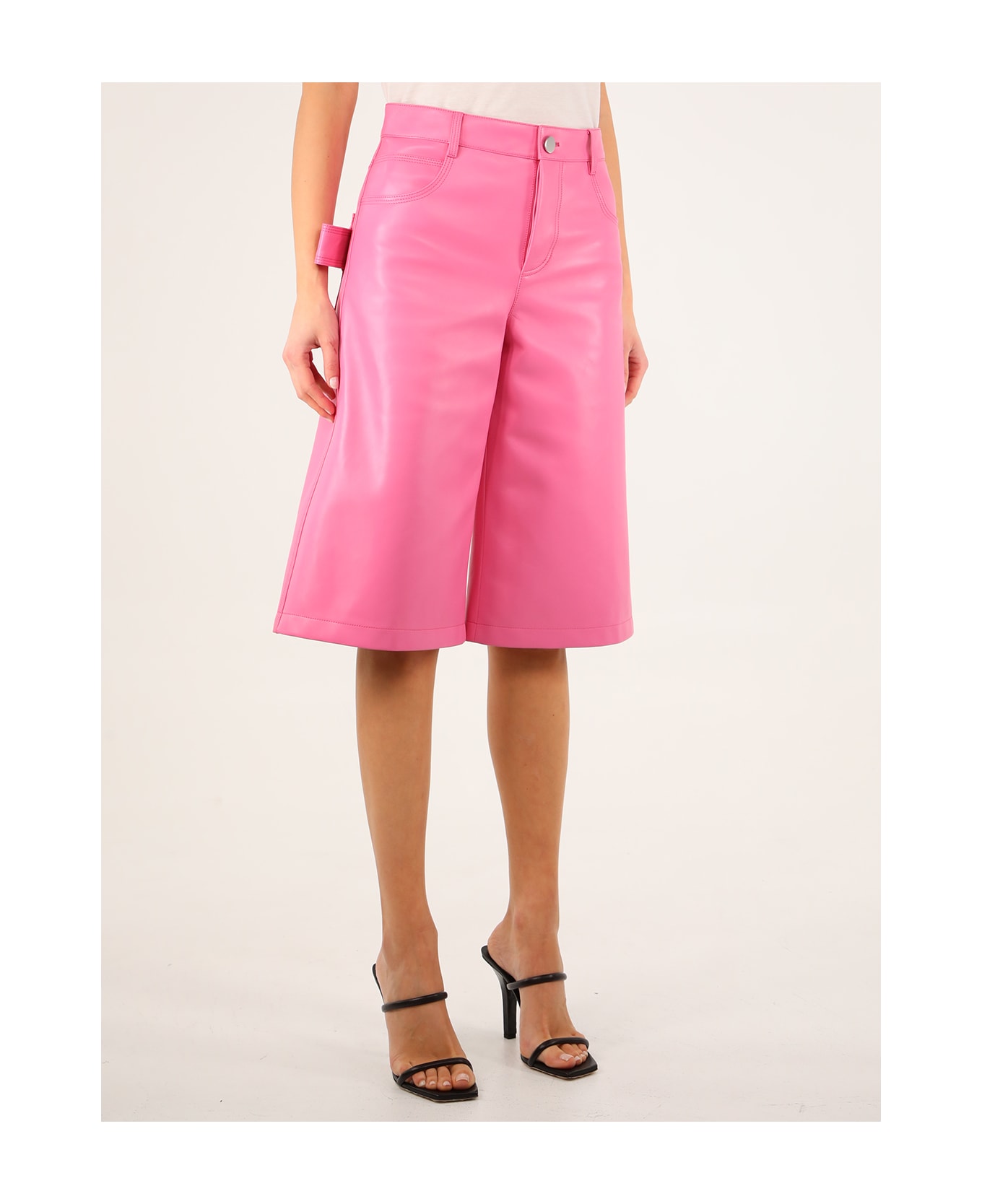 Bottega Veneta Pink Leather Bermuda Shorts - Pink