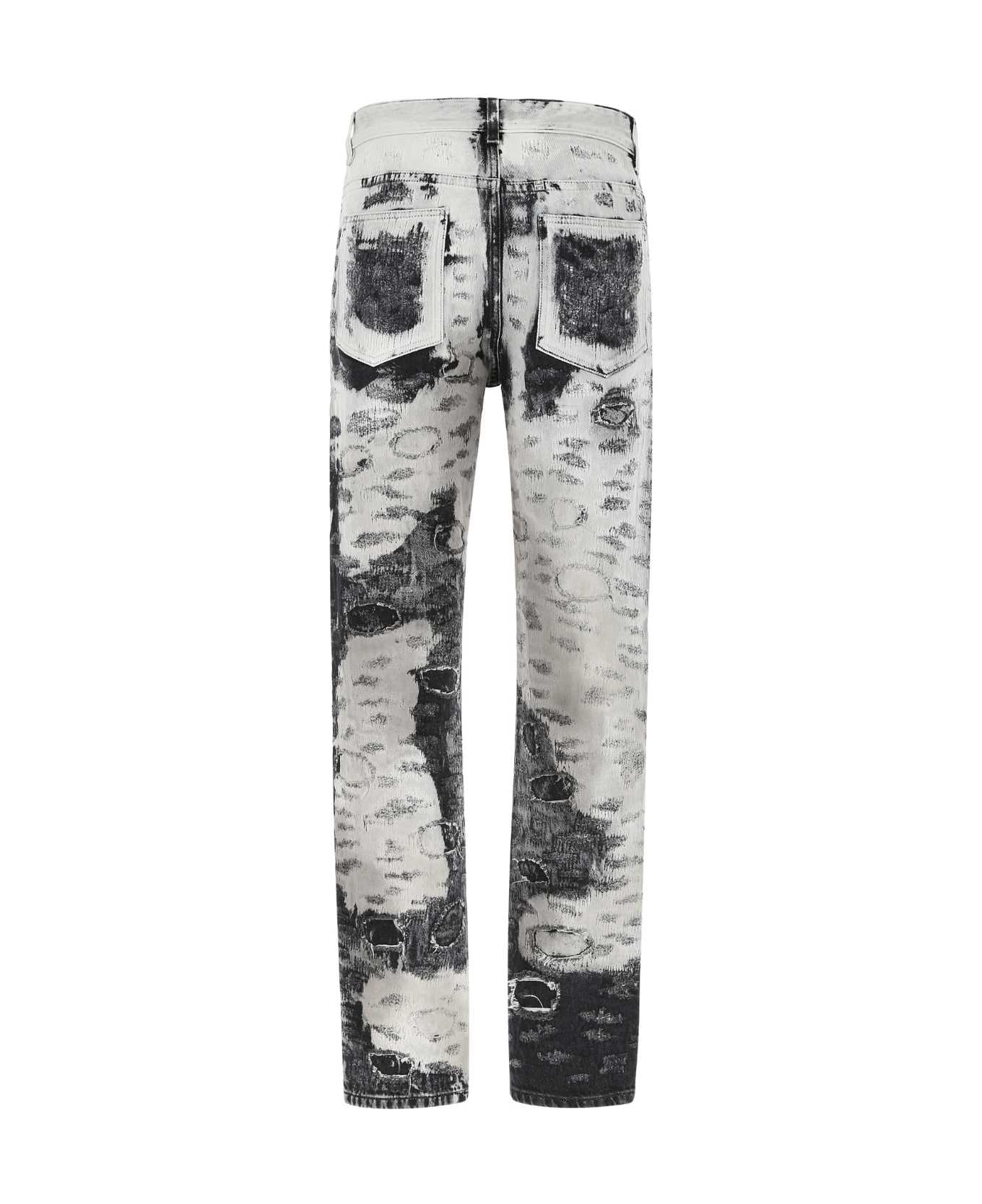 Givenchy Embellished Denim Jeans - 116