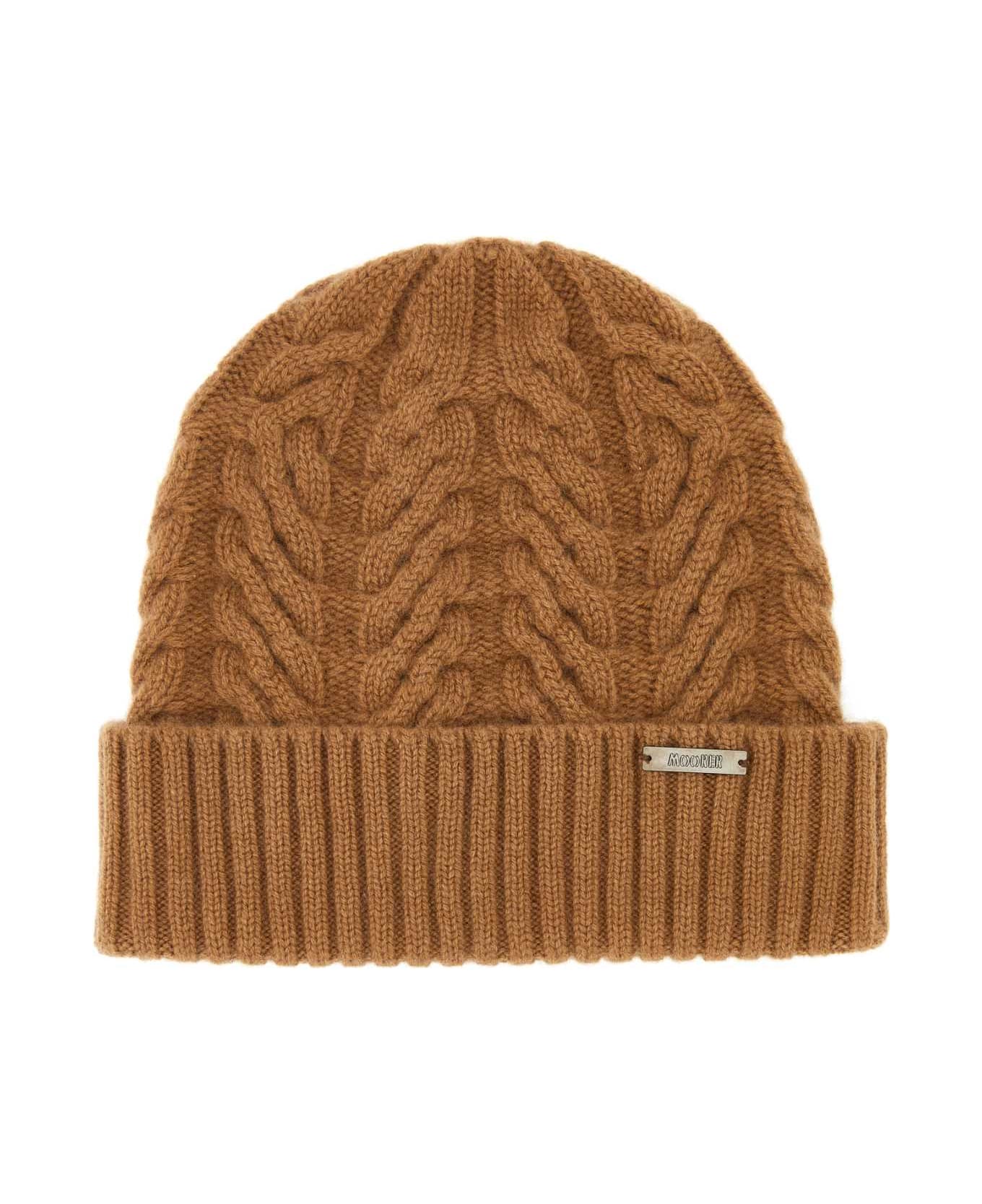 Moorer Camel Cashmere Beanie Hat - VICUNA