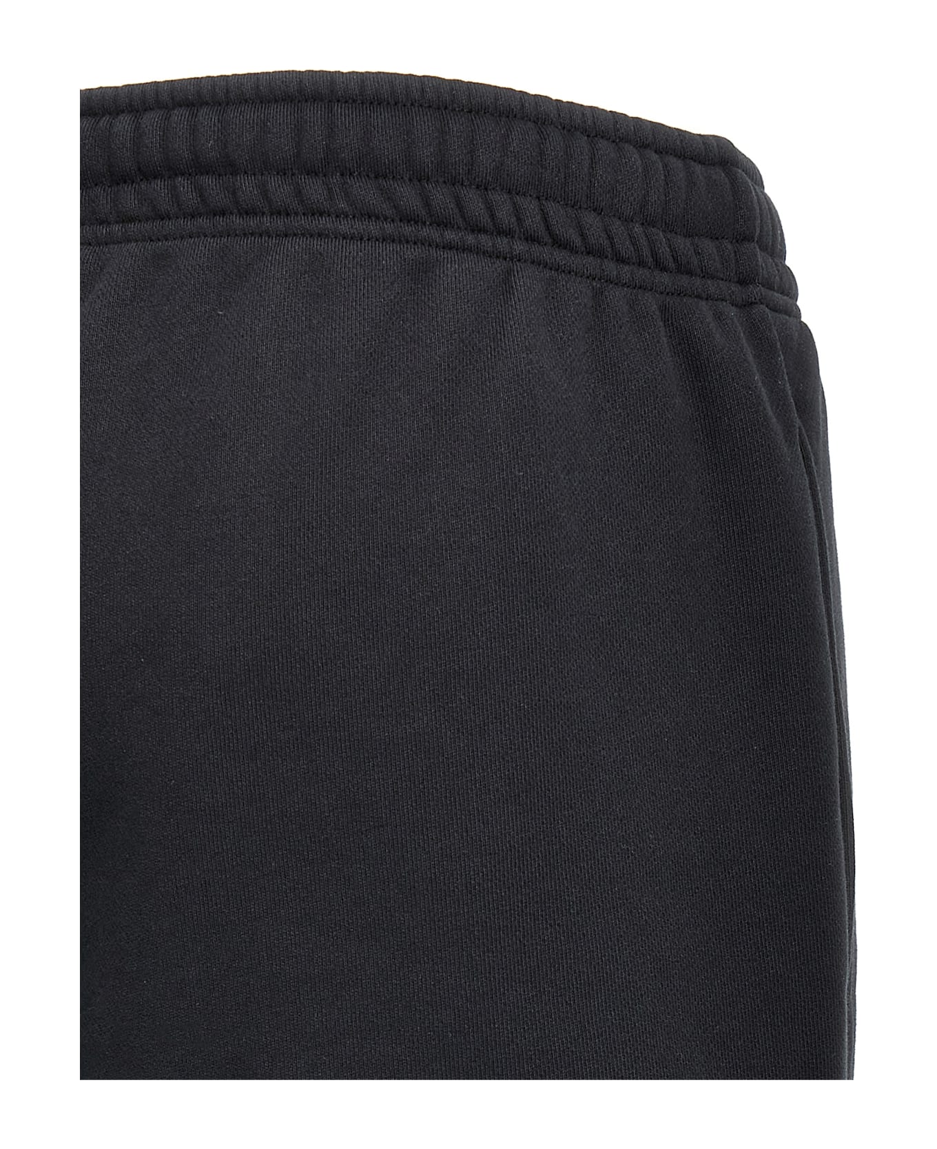 Maison Kitsuné 
baby Fox
 Shorts - Black  