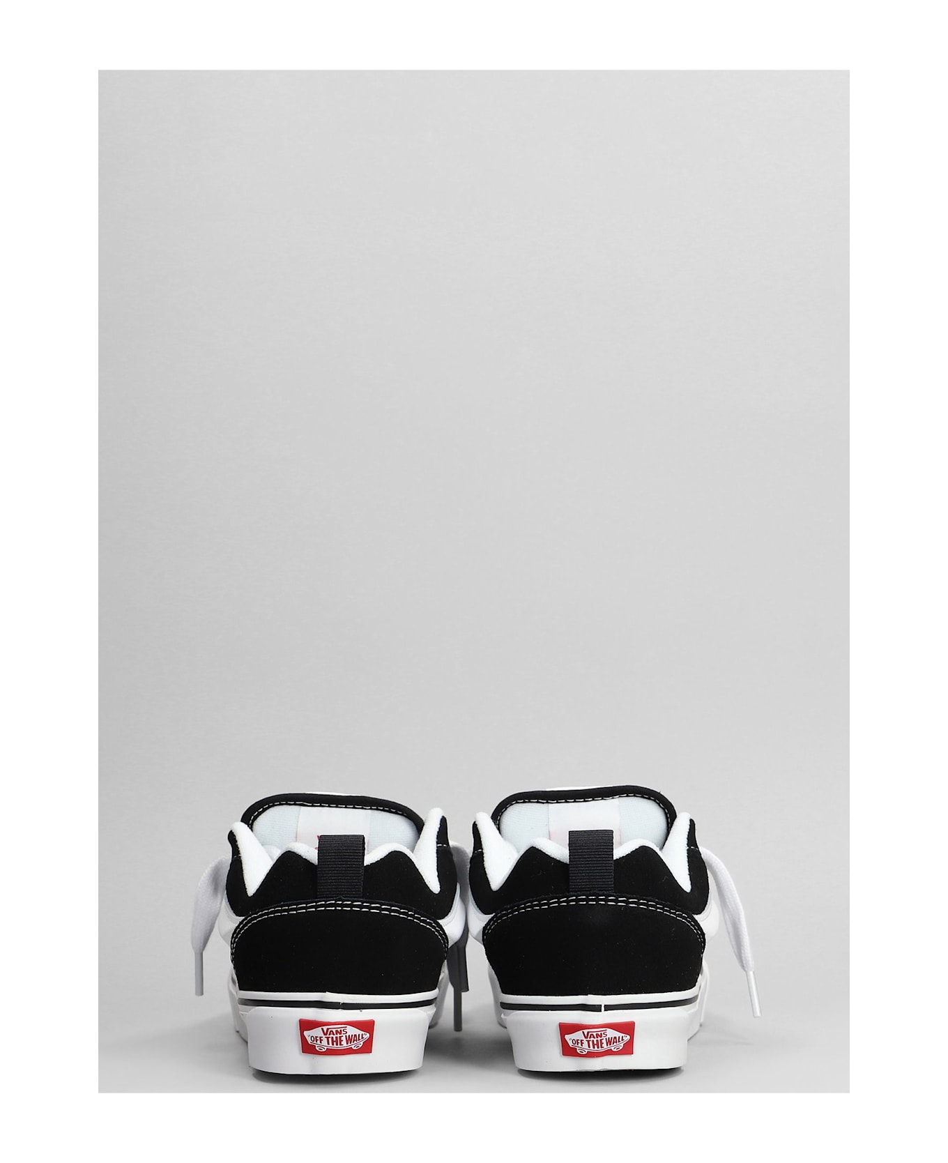 Vans Knu Skool Sneakers In Black Suede - black