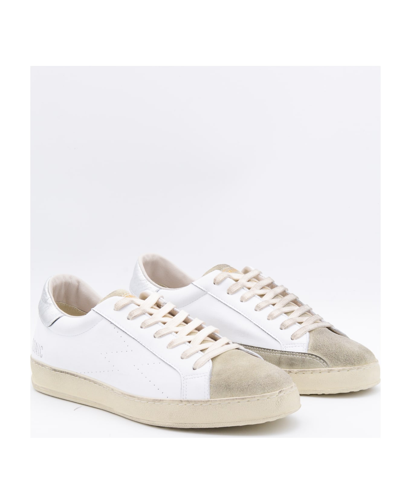 M.O.A. master of arts White Leather Sneakers - White