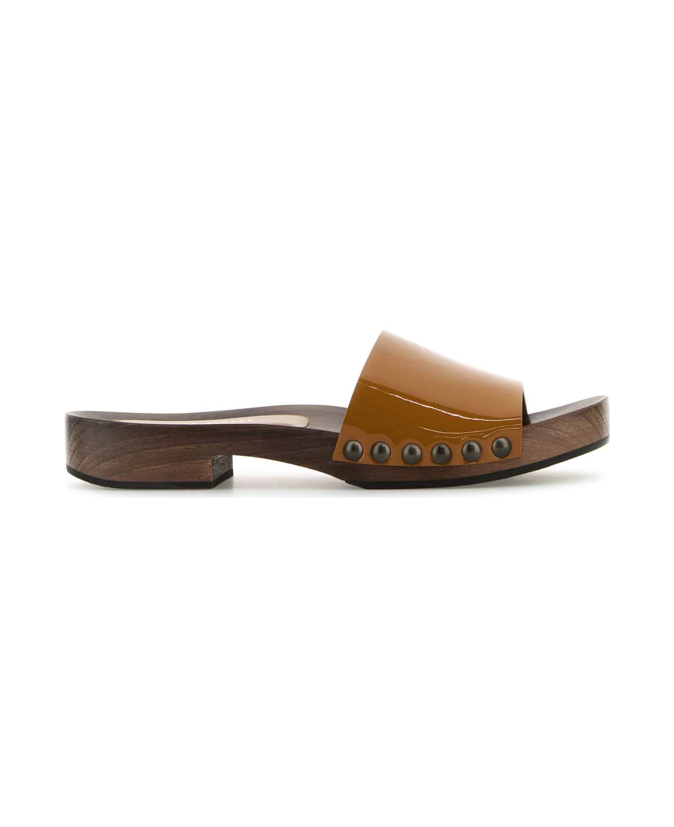 Miu Miu Camel Leather Clogs - CARAMEL