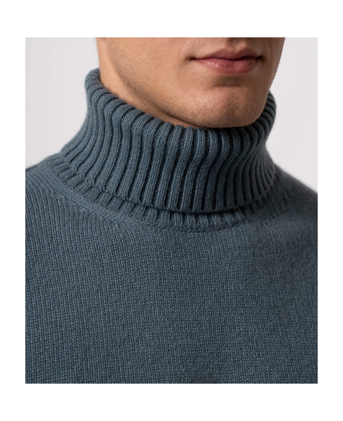 Larusmiani Turtleneck Sweater 'diablerets' Sweater - Teal