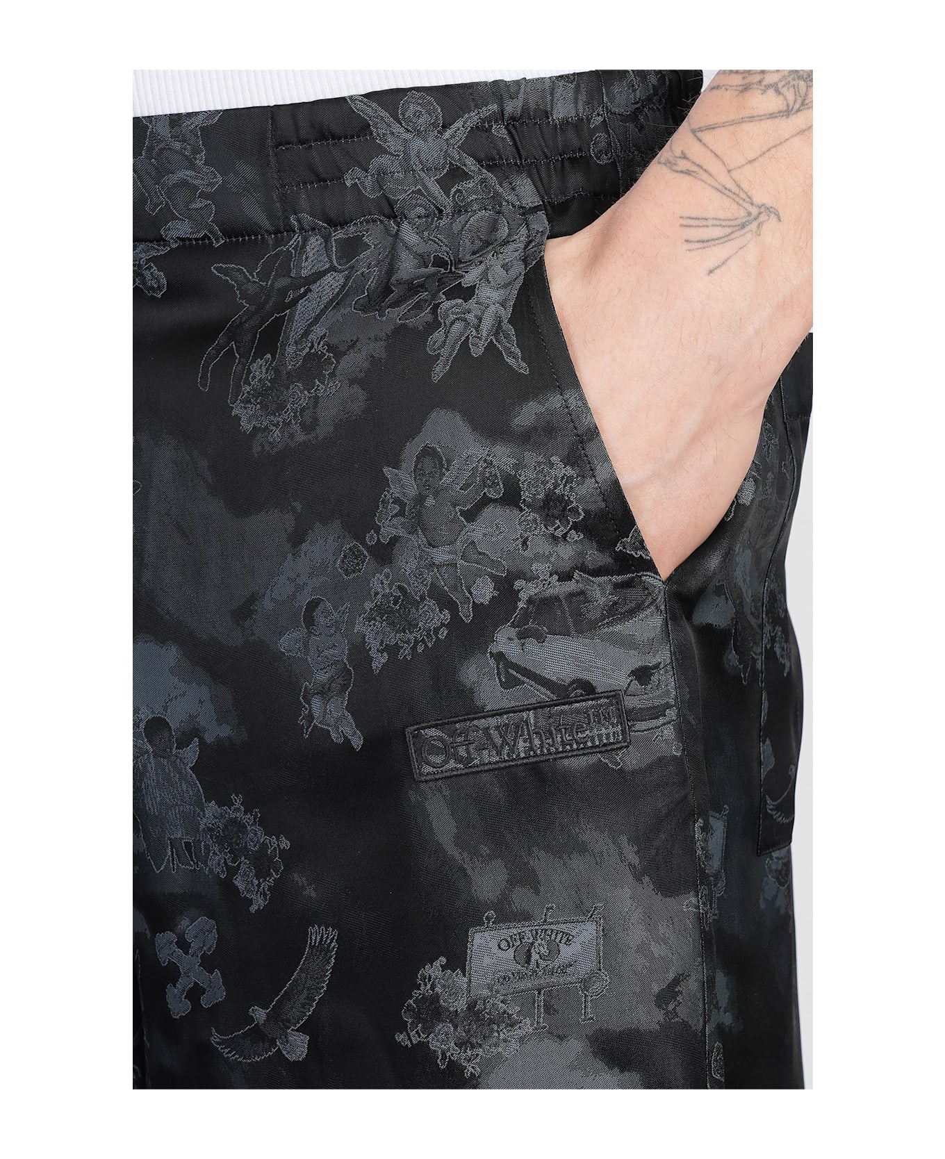 Off-White Shorts In Black Acetate - black