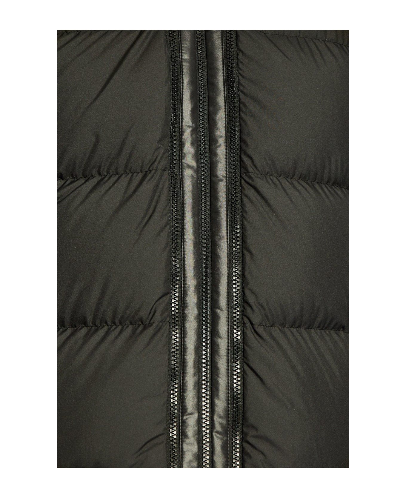 Moncler Zip-up Hooded Puffer Jacket - Black