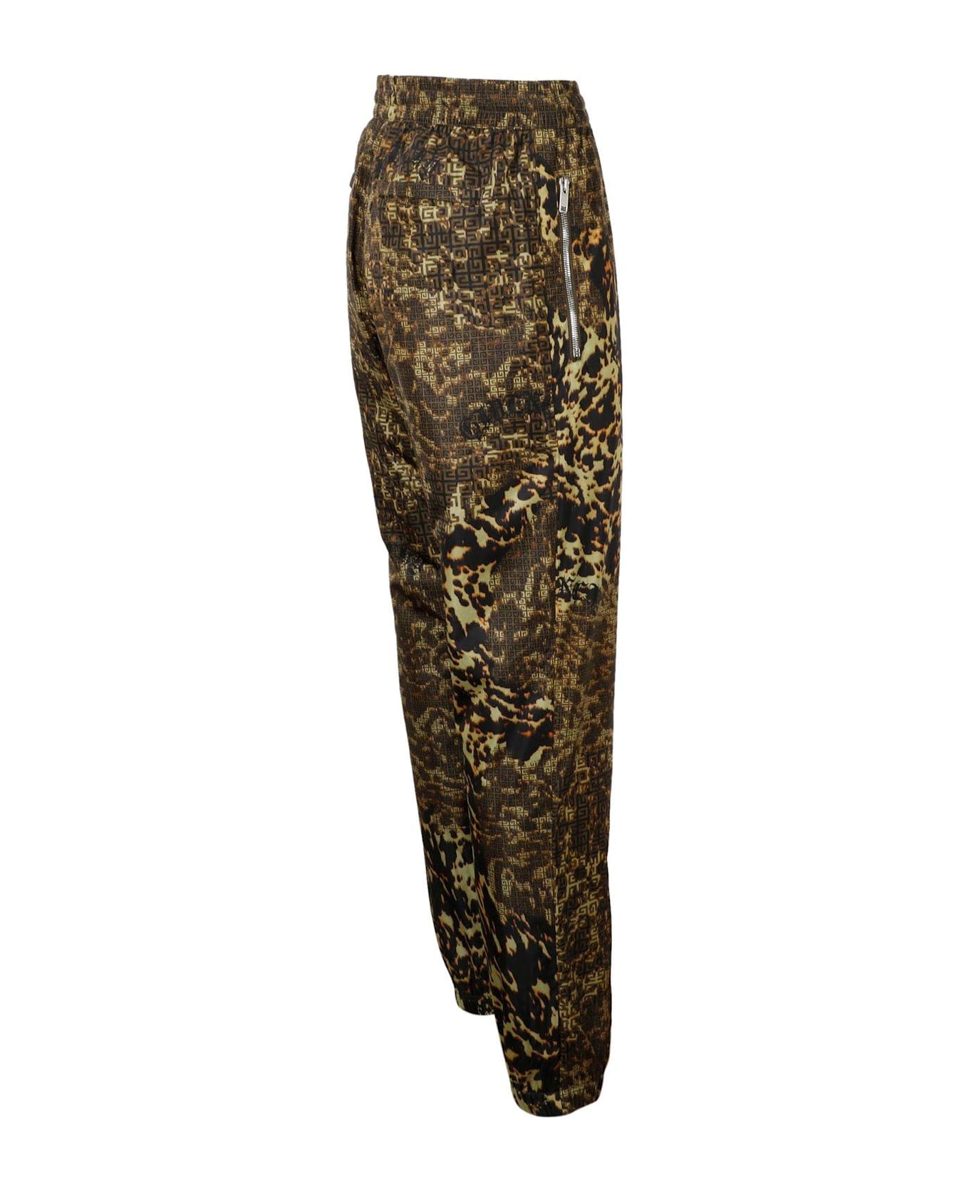 Givenchy 4g Printed Straight Leg Joggers - GREEN