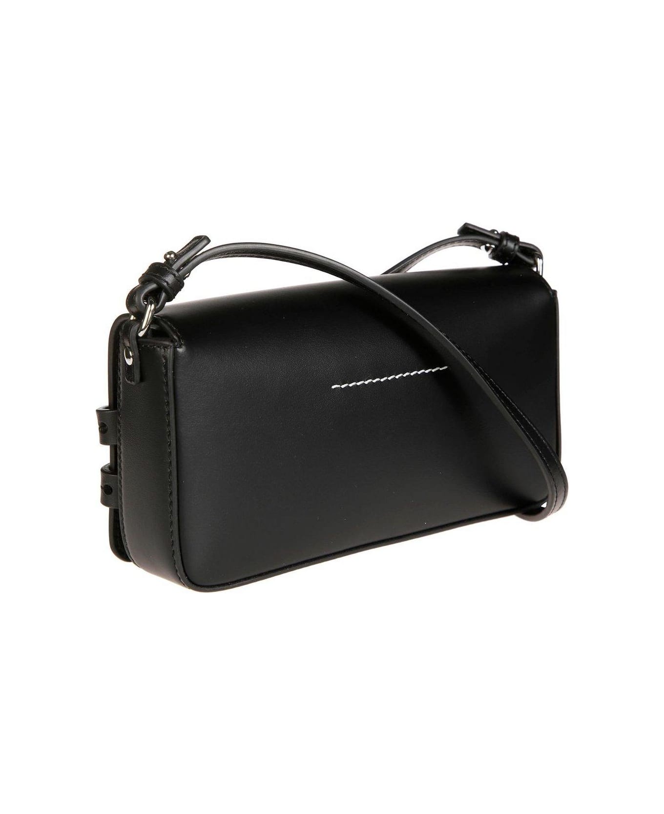 【送料&関税込】MM6 Maison Margiela Buckle Detailed Small Sh MM6 Maison Margiela Buckle Detailed Small Shoulder Bag